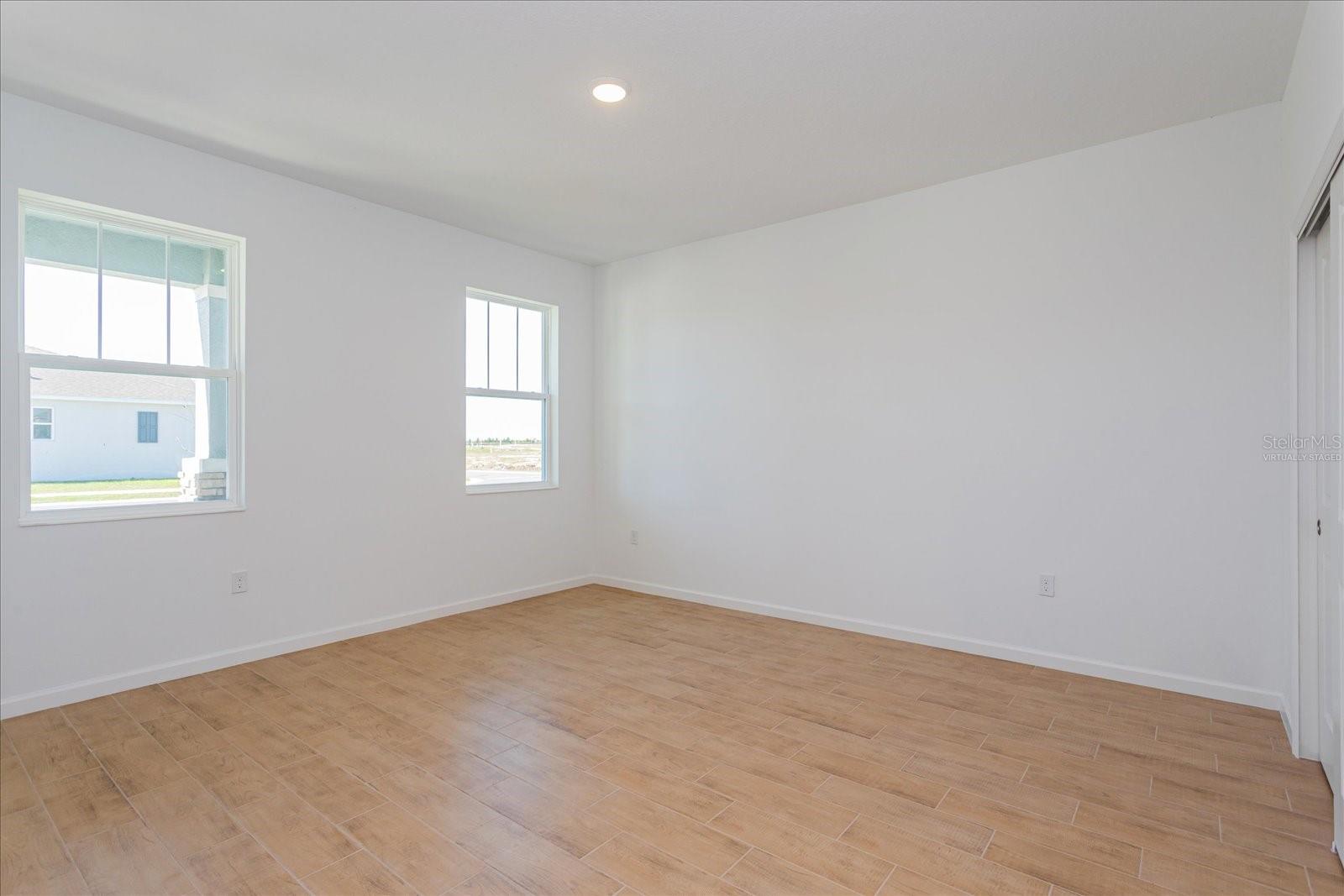 2908 SUPERMARINE RD — photo 3