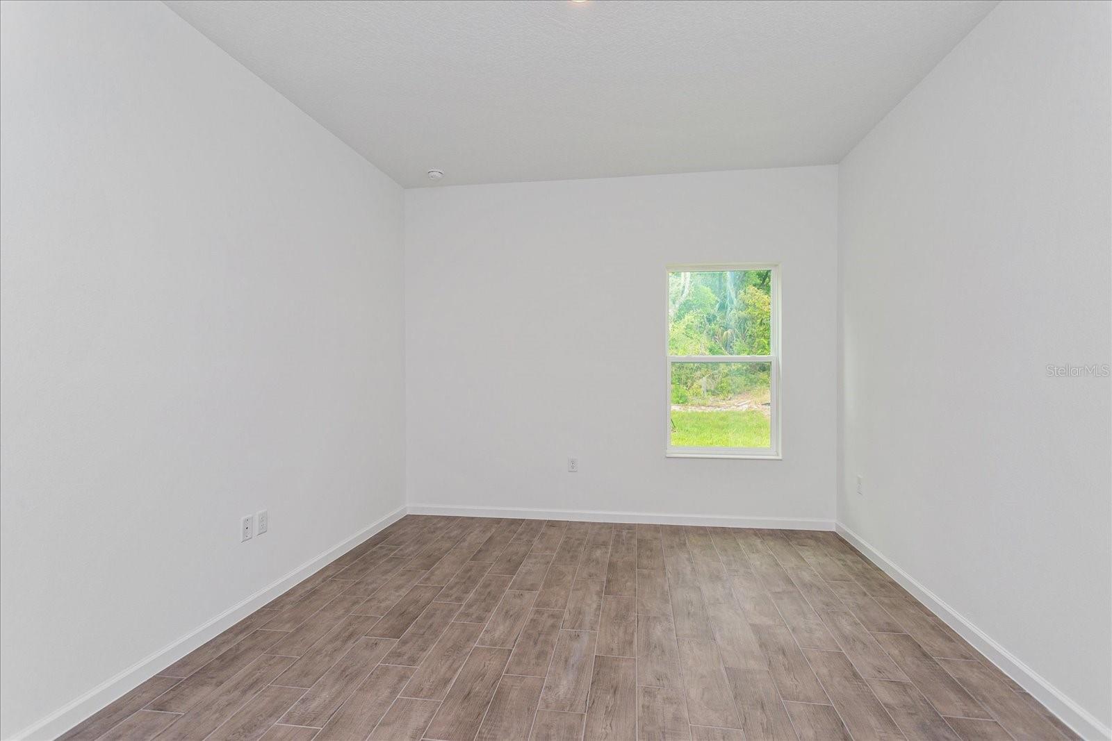 2812 DOOLITTLE ST — photo 10