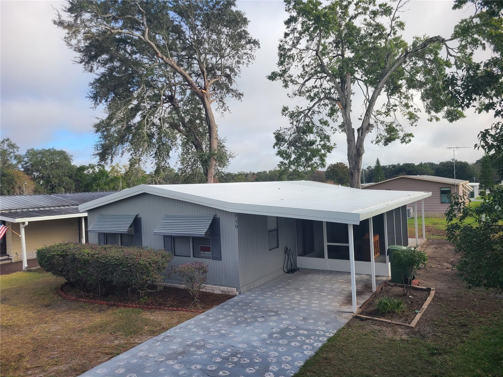 710 COACHMAN DR — photo 2
