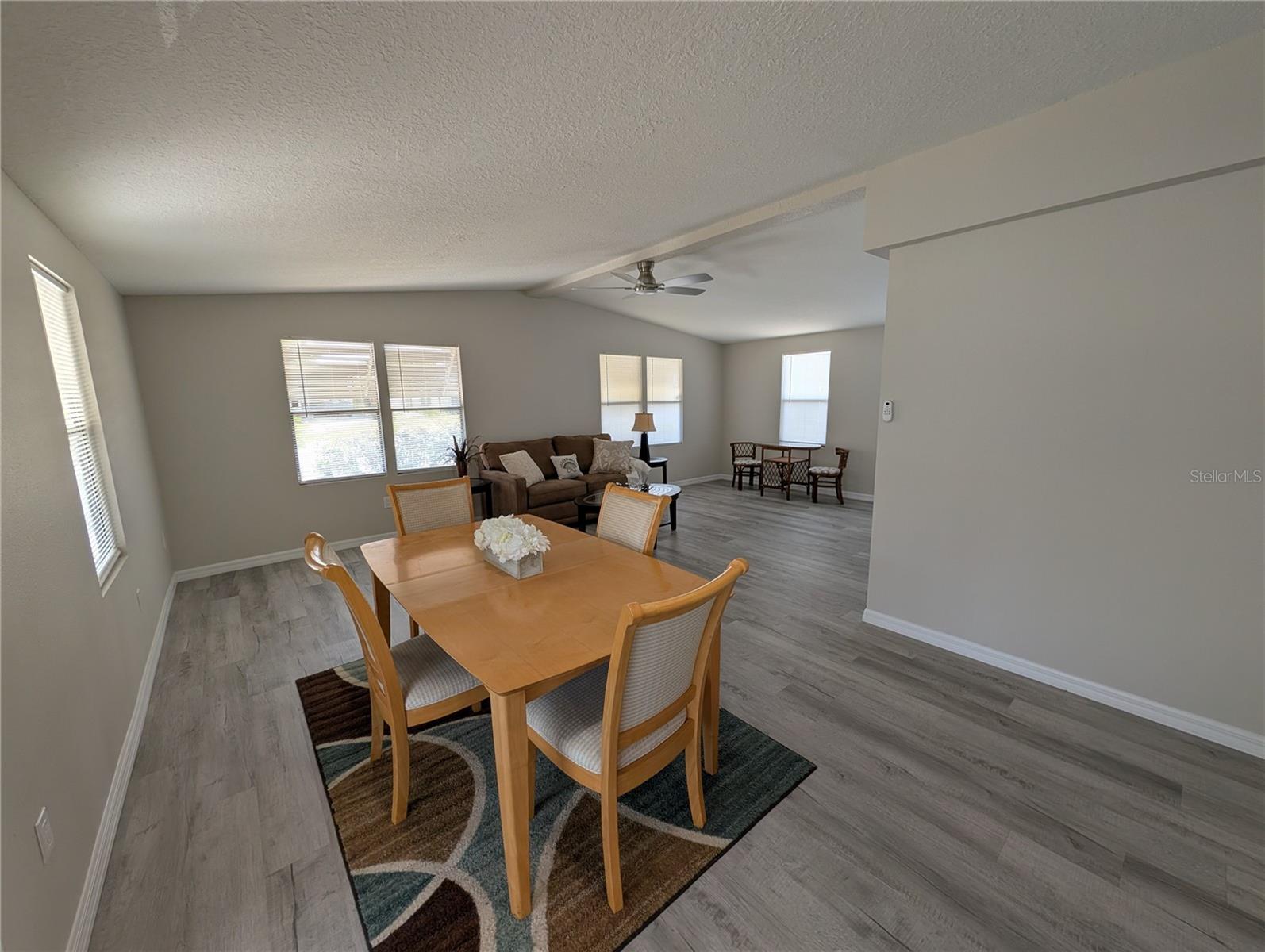 710 COACHMAN DR — photo 6