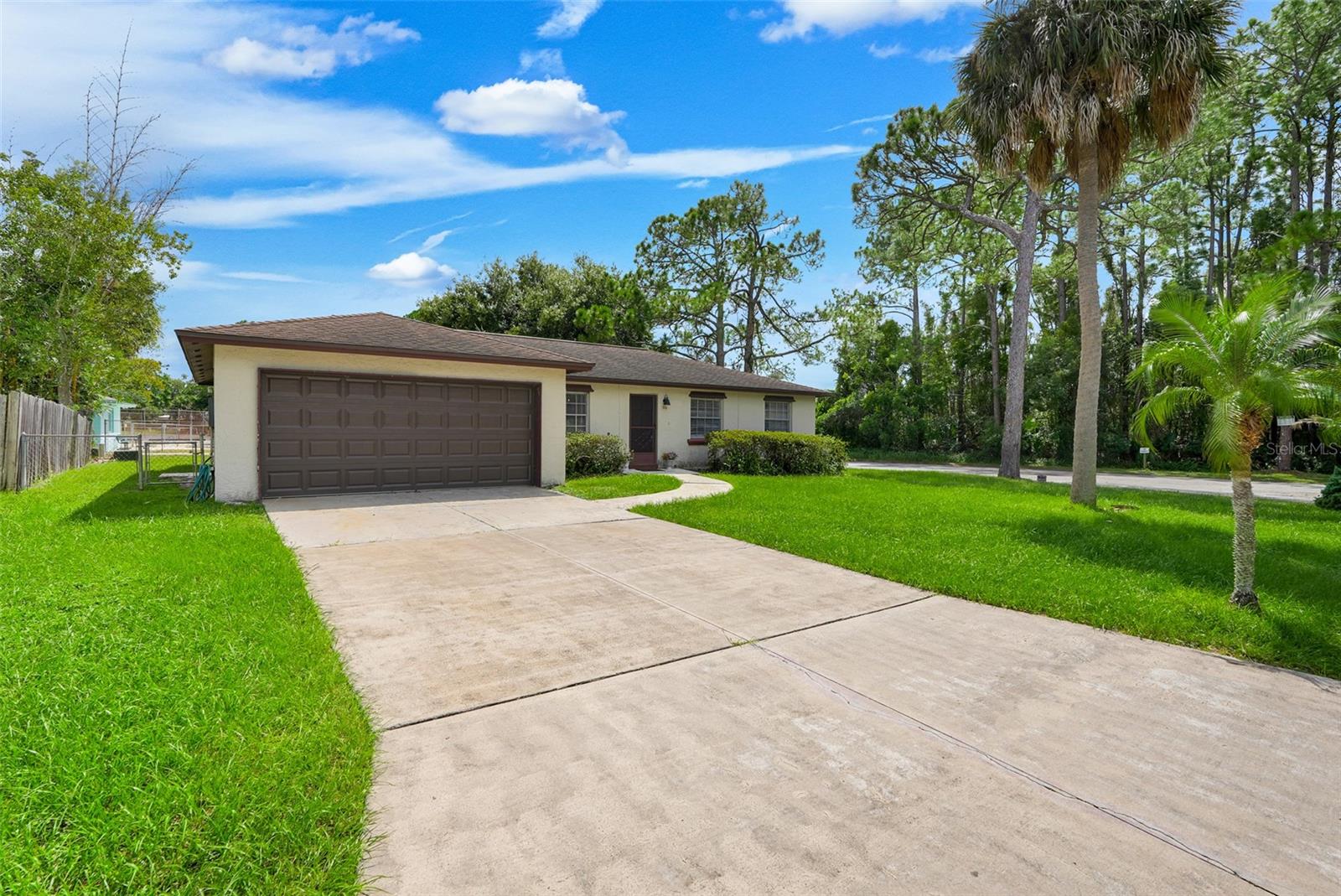 306 LOCH LOW DR — photo 2