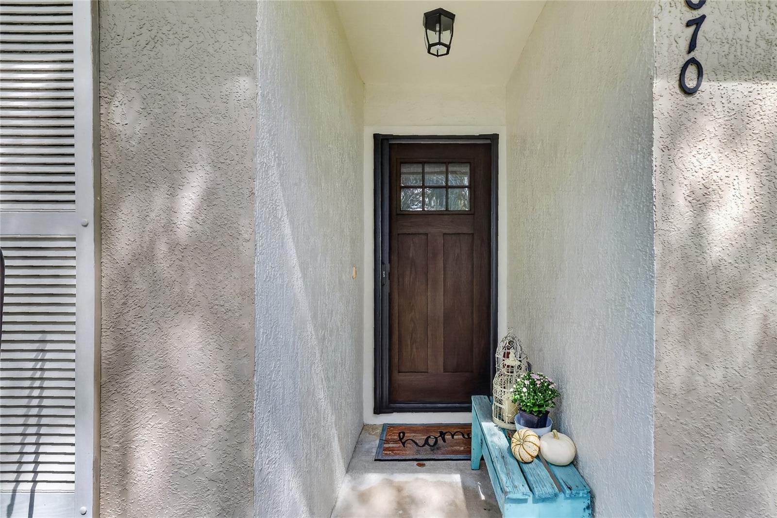 2670 WINCHESTER CIR — photo 3