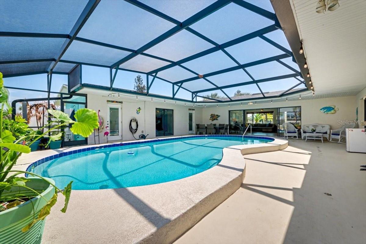124 ANCHOR DR — photo 2