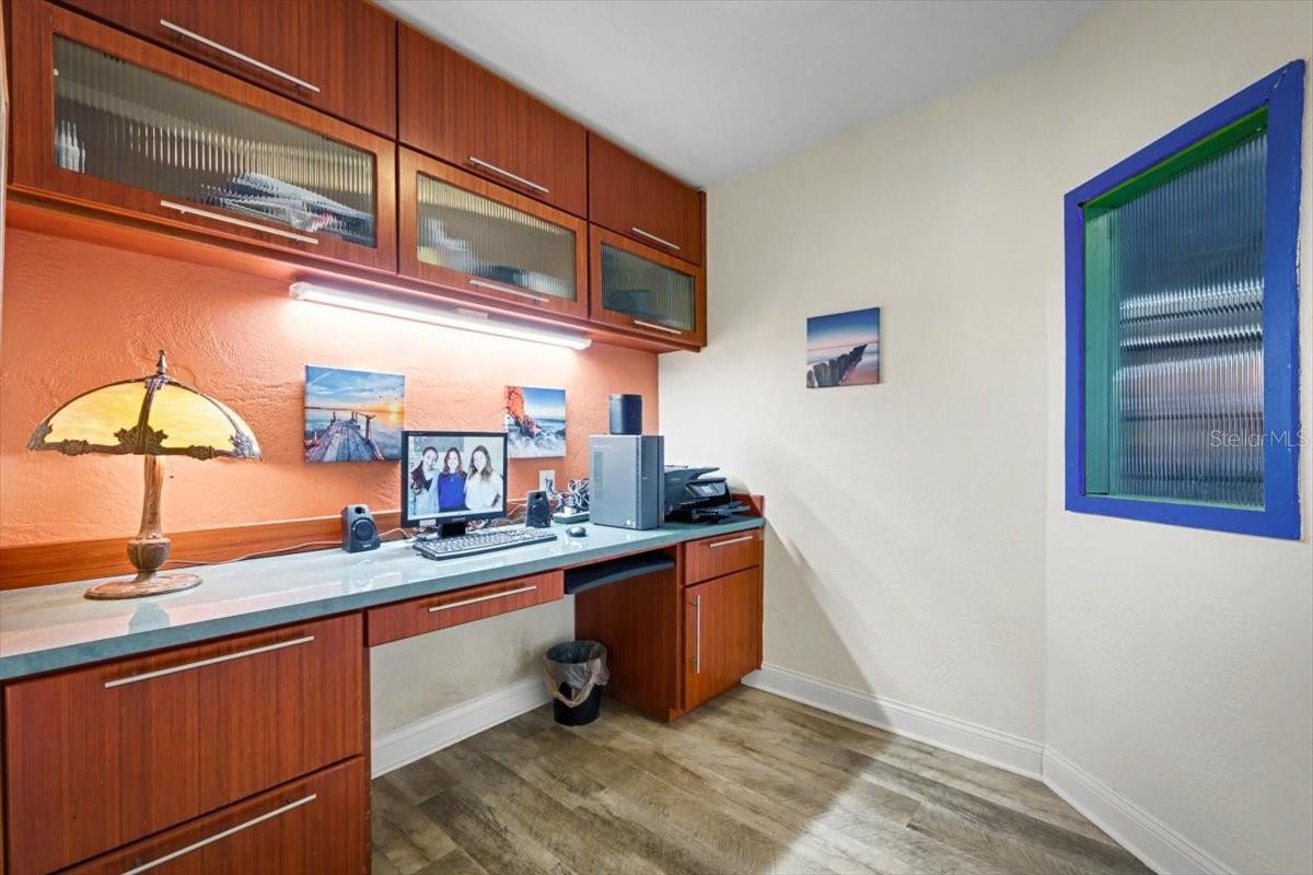 124 ANCHOR DR — photo 12