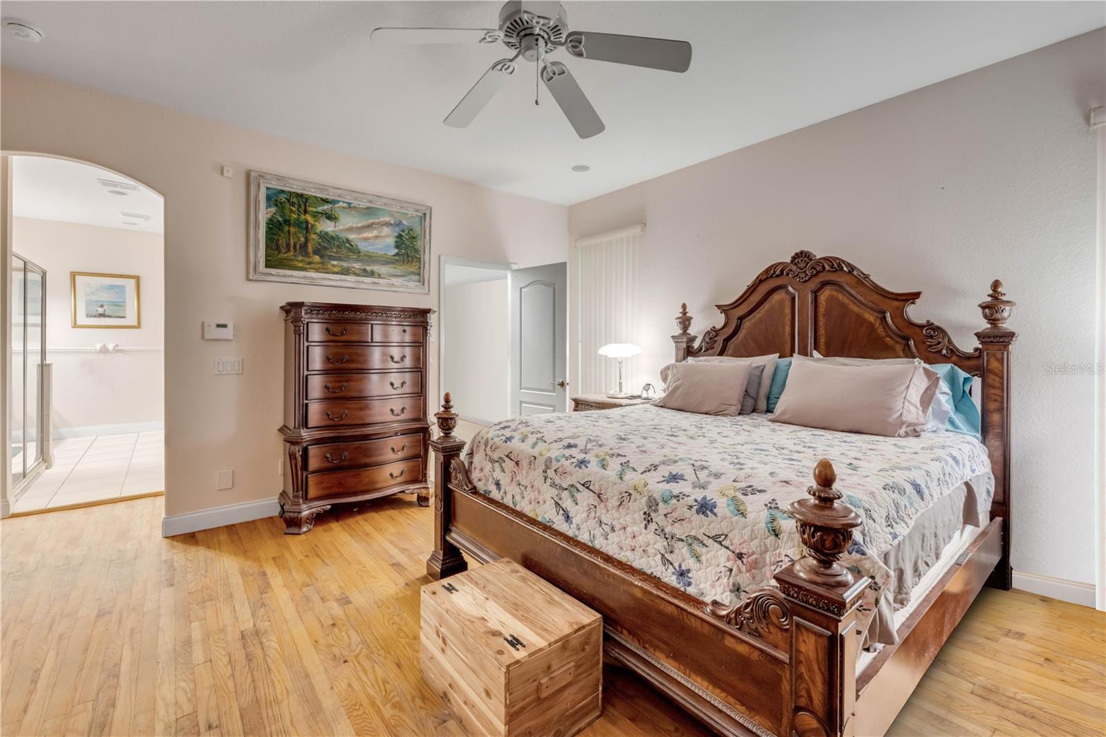 227 N SAMSULA DR — photo 11
