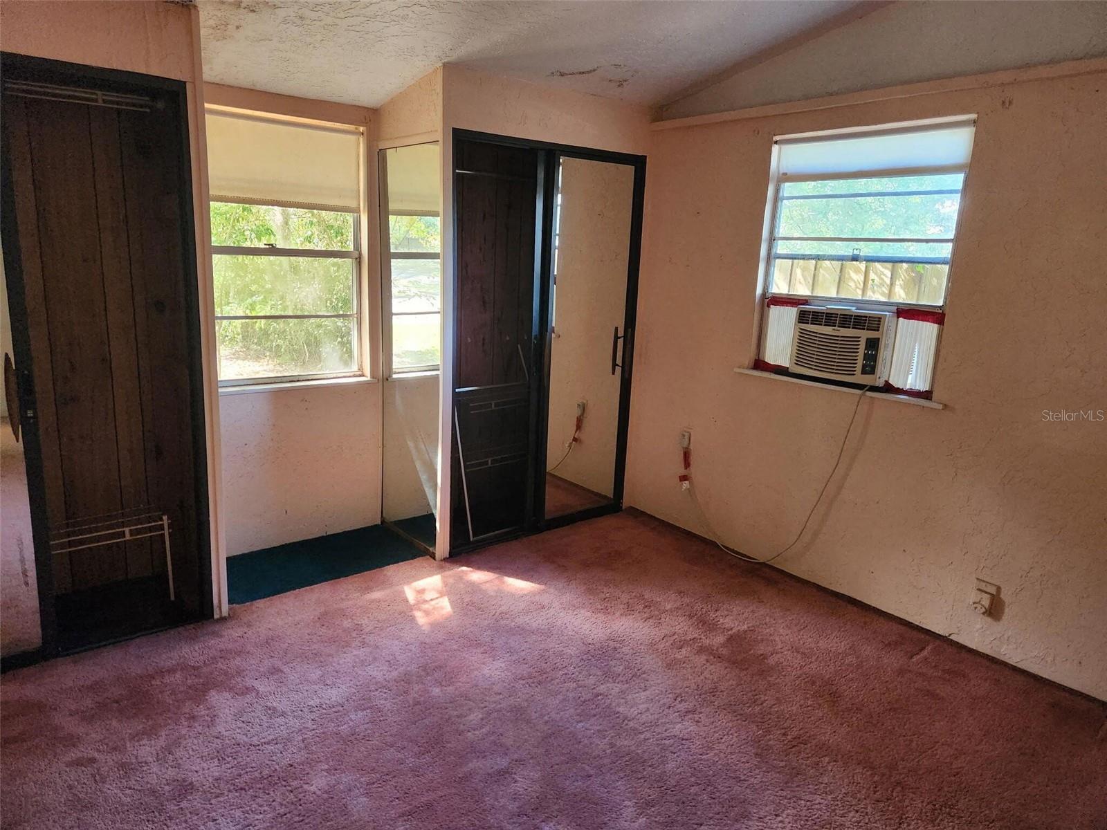 2319 S SUMMERLIN AVE — photo 6