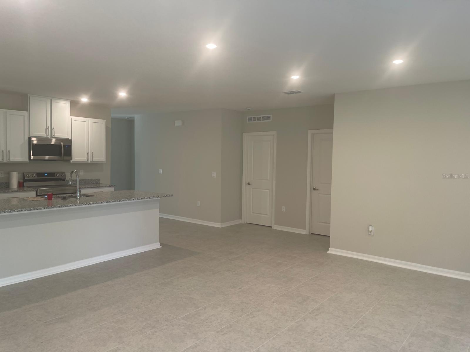 71 LUTHER DR — photo 9