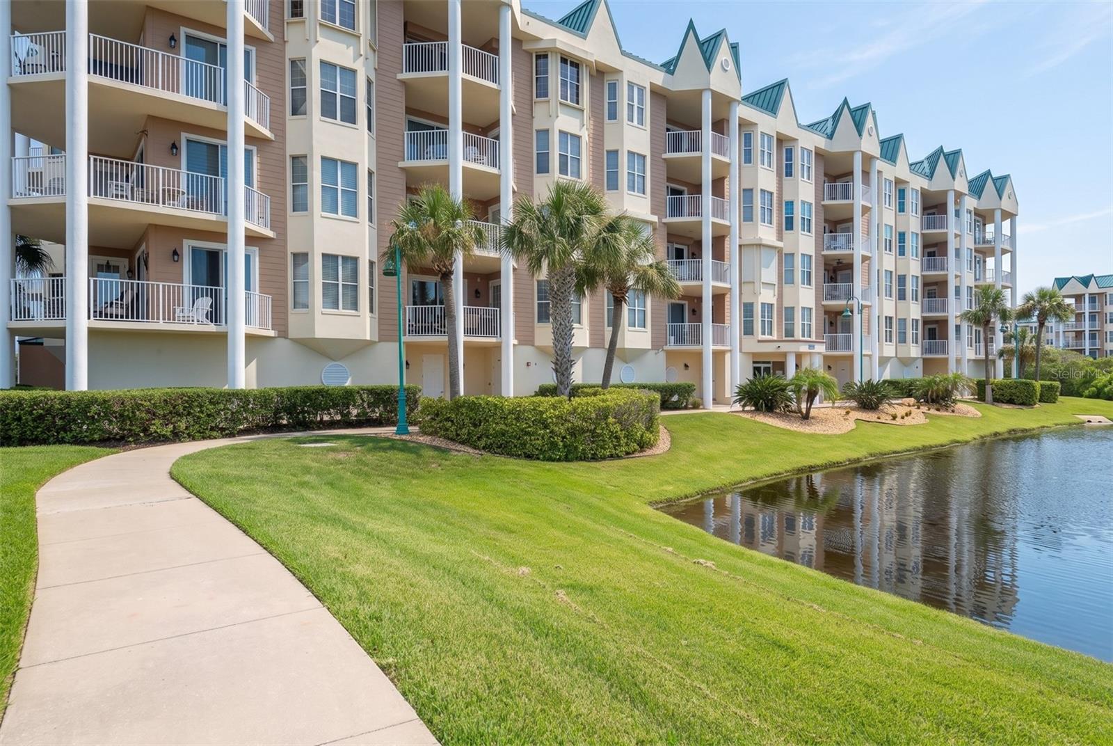 4672 RIVERWALK VILLAGE CT #8207