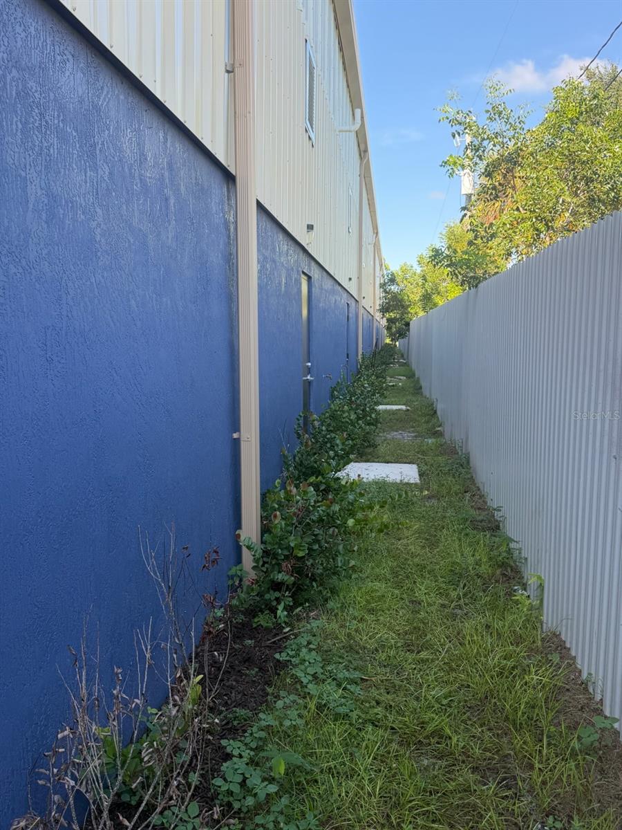 2835 HAMMOND RD — photo 11