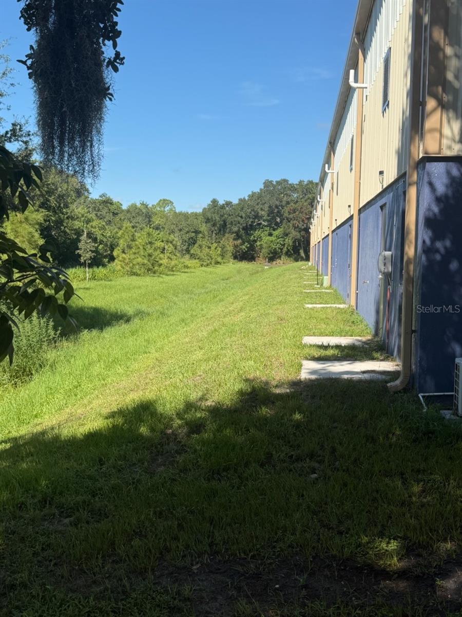 2835 B HAMMOND RD — photo 9
