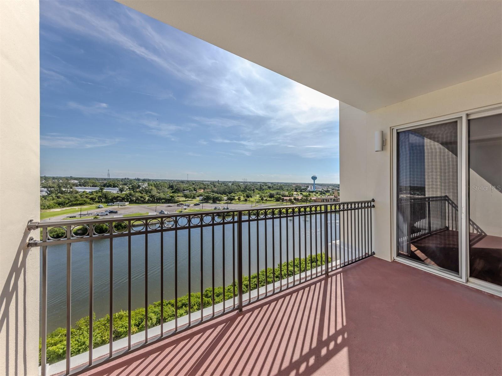 167 TAMPA AVE E #813 — photo 5