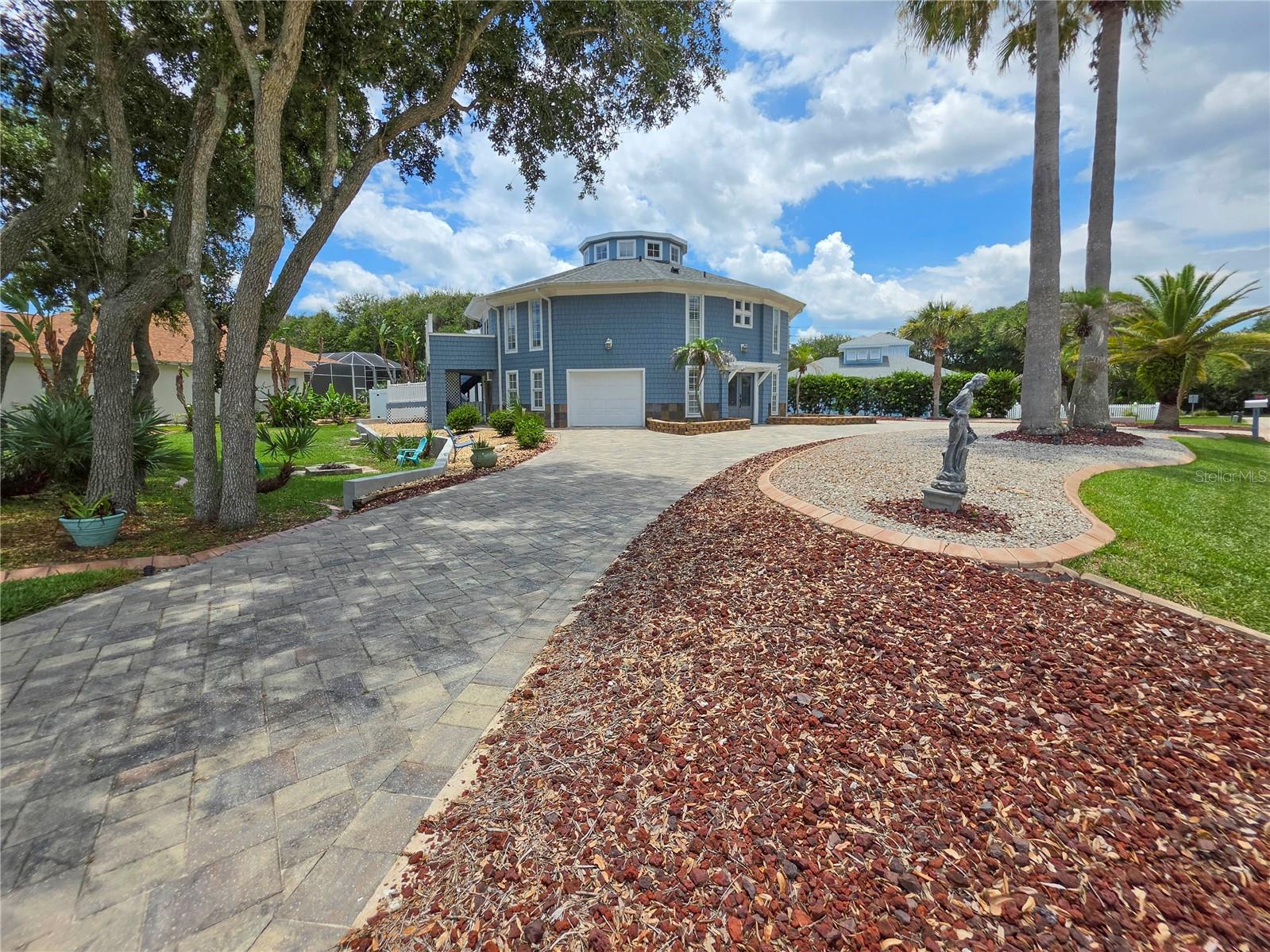 87 BUSCHMAN DR — photo 3