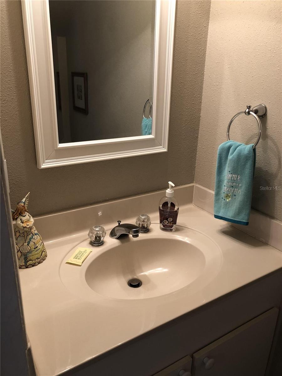 815 OCEAN SHORE BLVD #8B — photo 3