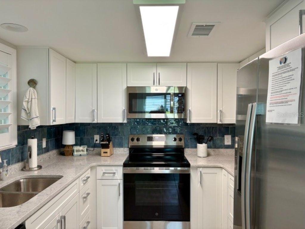 815 OCEAN SHORE BLVD #13 — photo 11