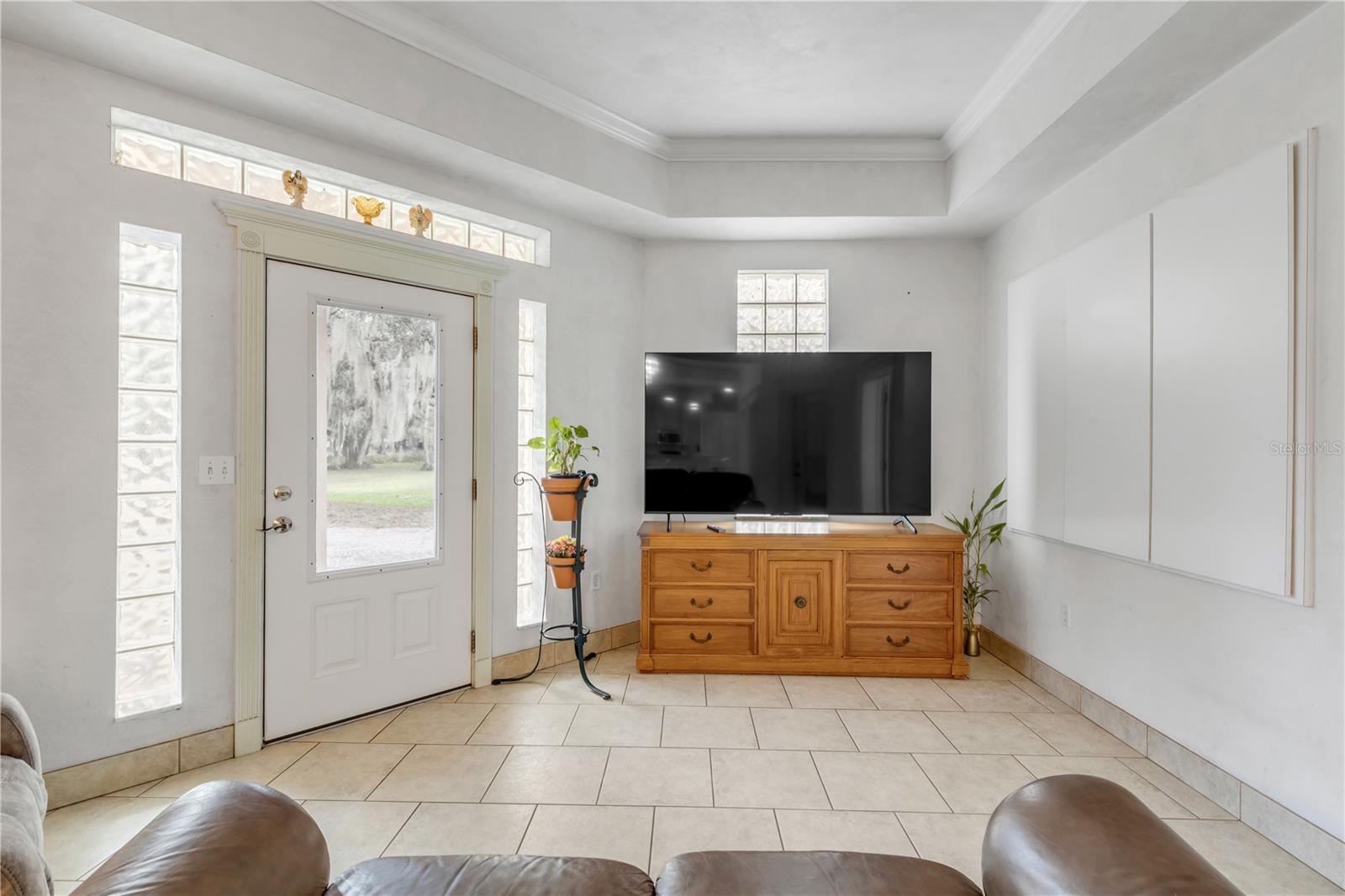 12 PEARL DR — photo 8