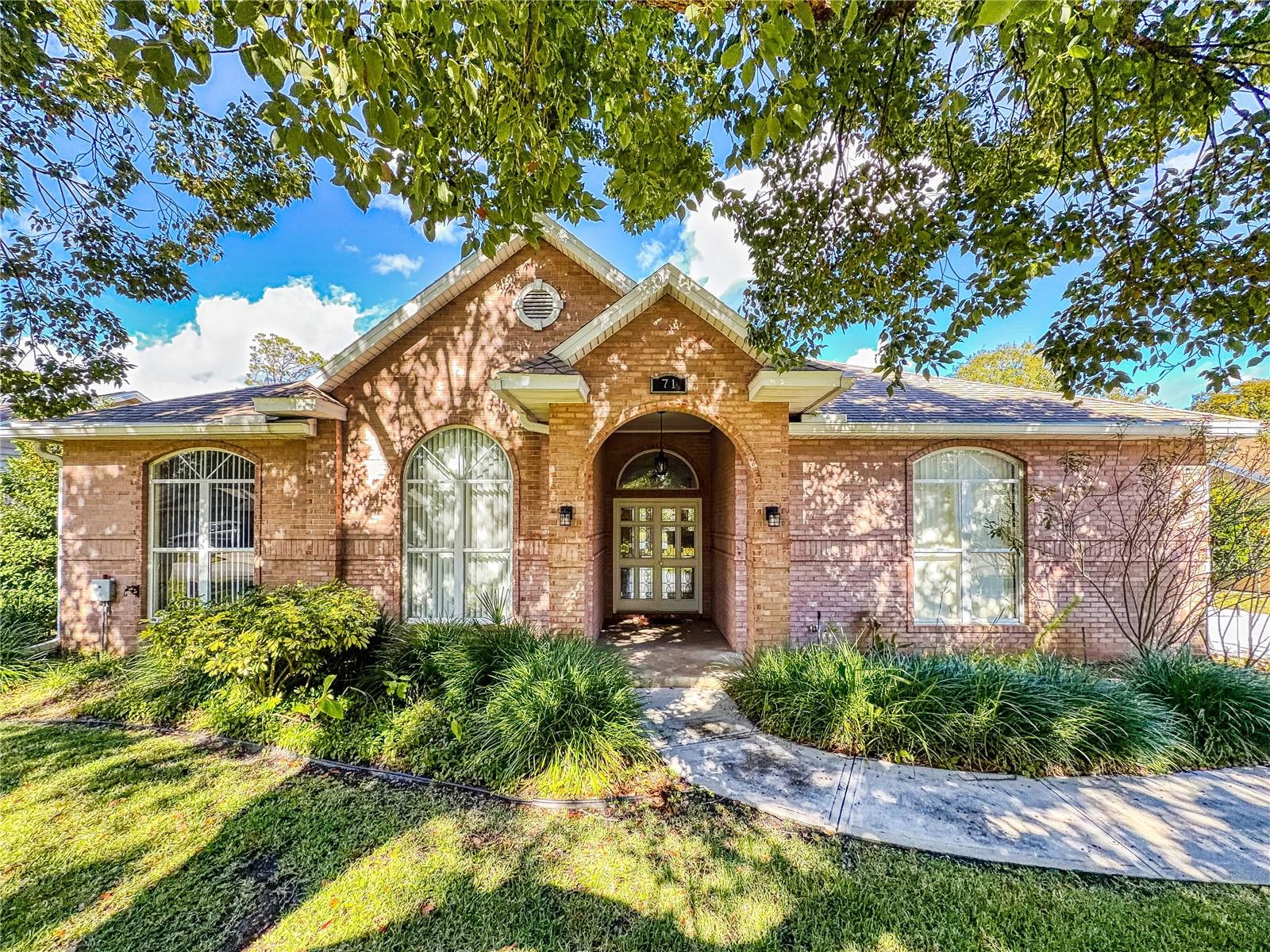 71 CARRIAGE CREEK WAY
