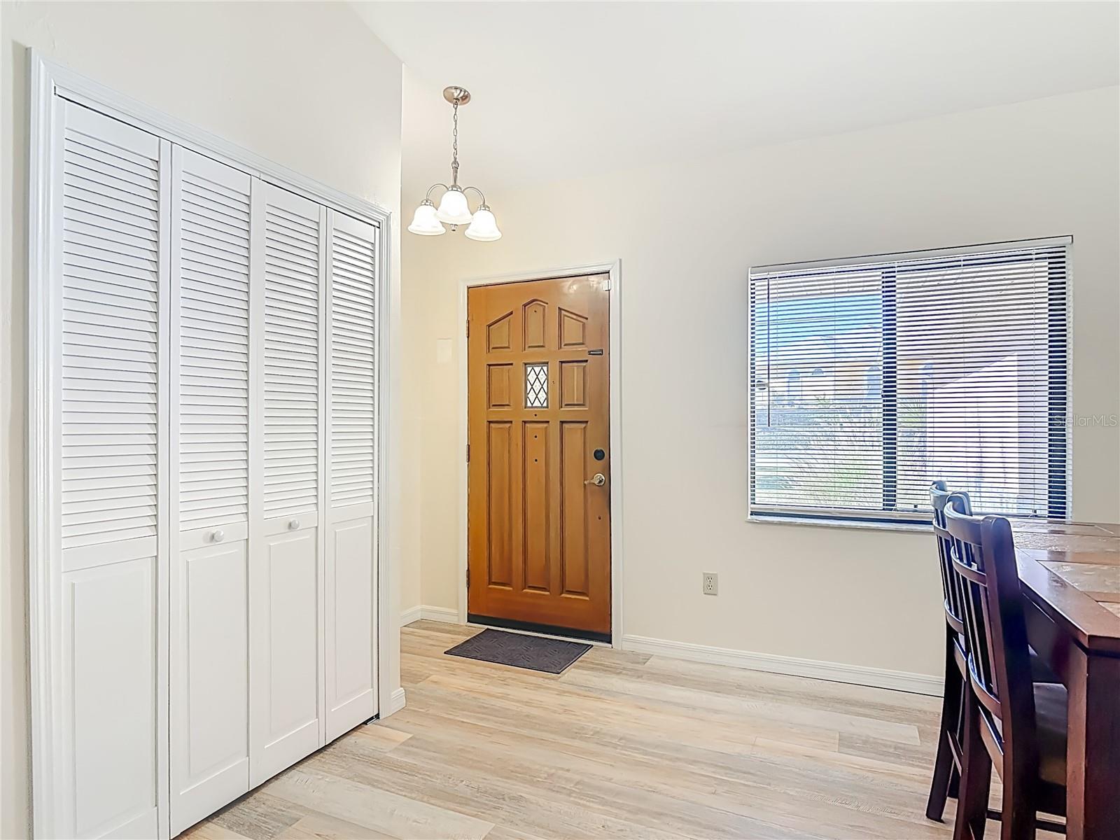 4761 RIVERGLEN BLVD — photo 6