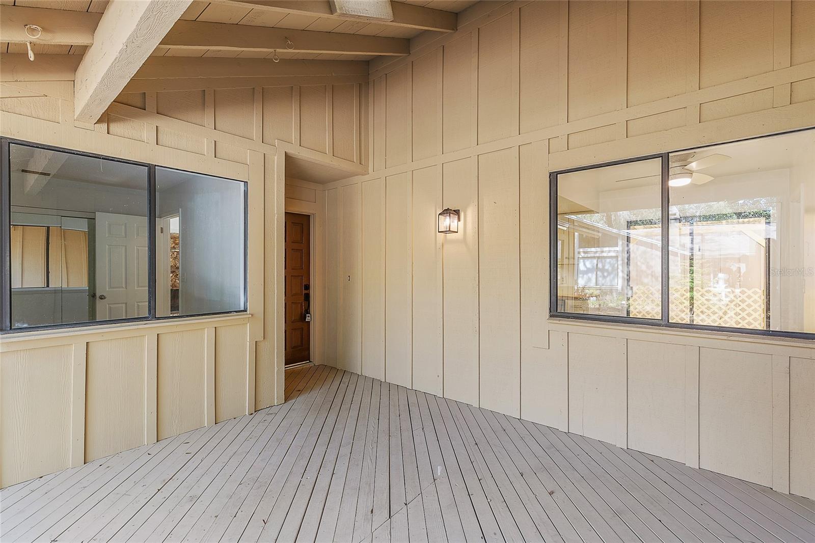38 SNARESBROOK CT — photo 11