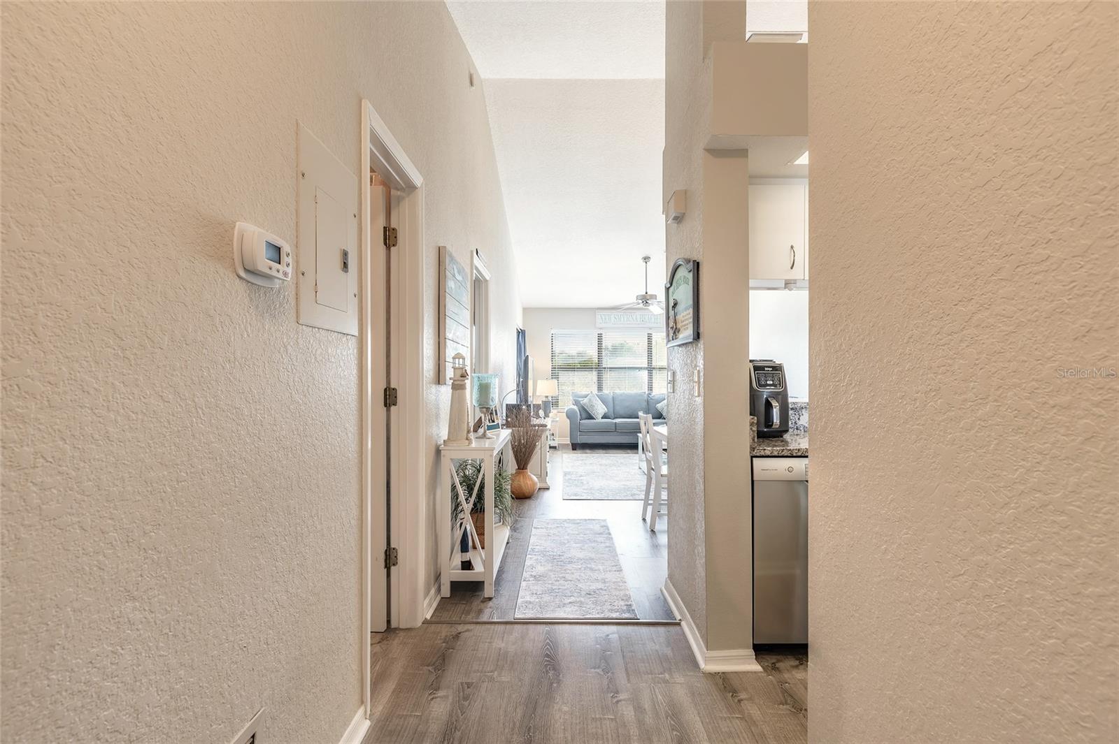 402 BOUCHELLE DR #204 — photo 2