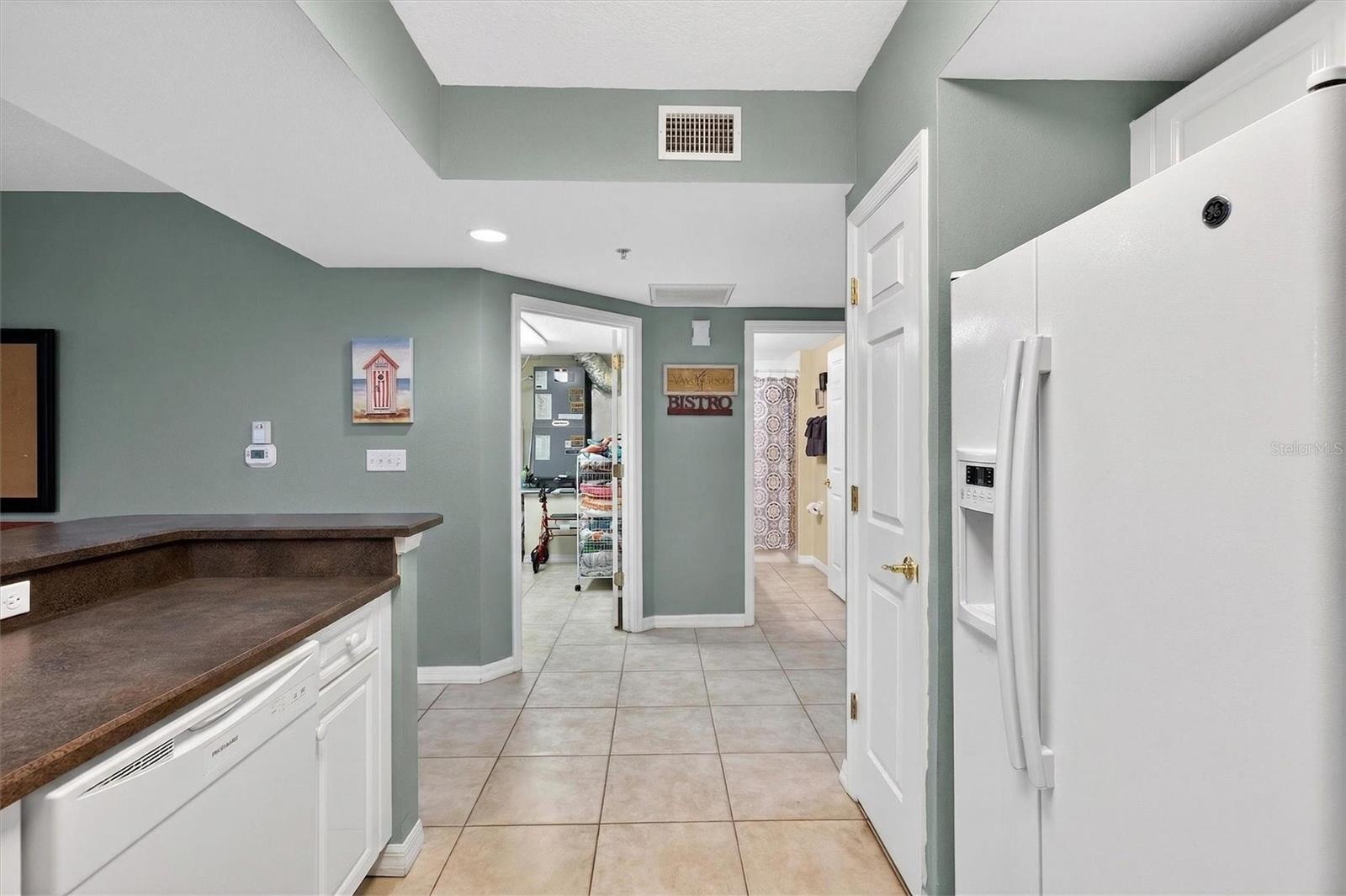 5300 S ATLANTIC AVE #9-204 — photo 9