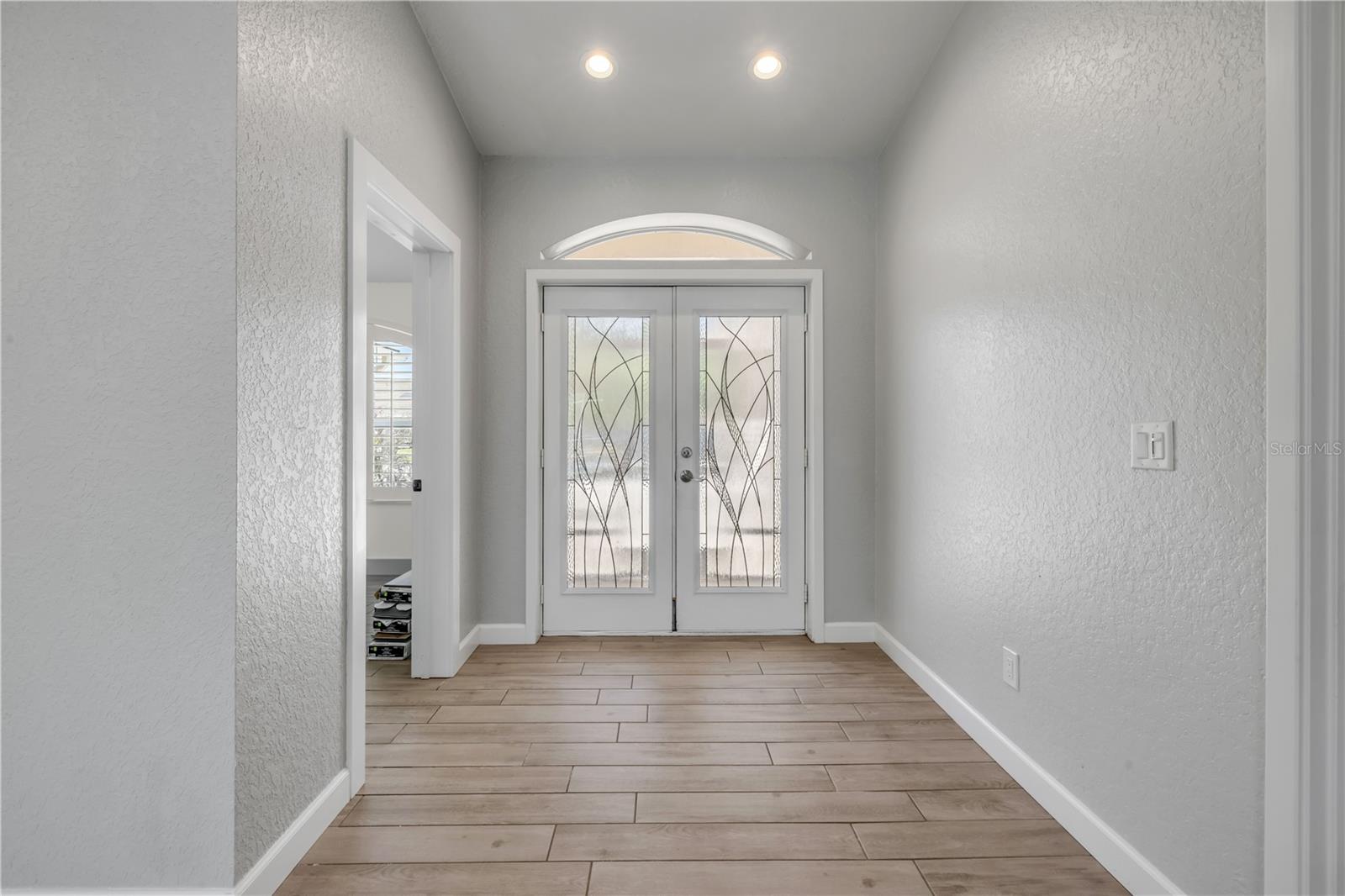 10 CUNNINGHAM DR — photo 6