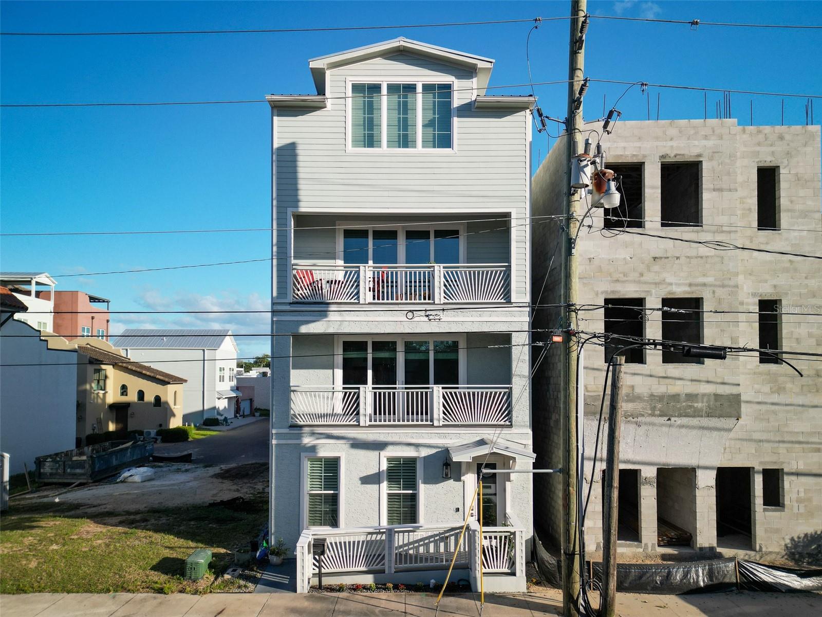 140 JULIA ST