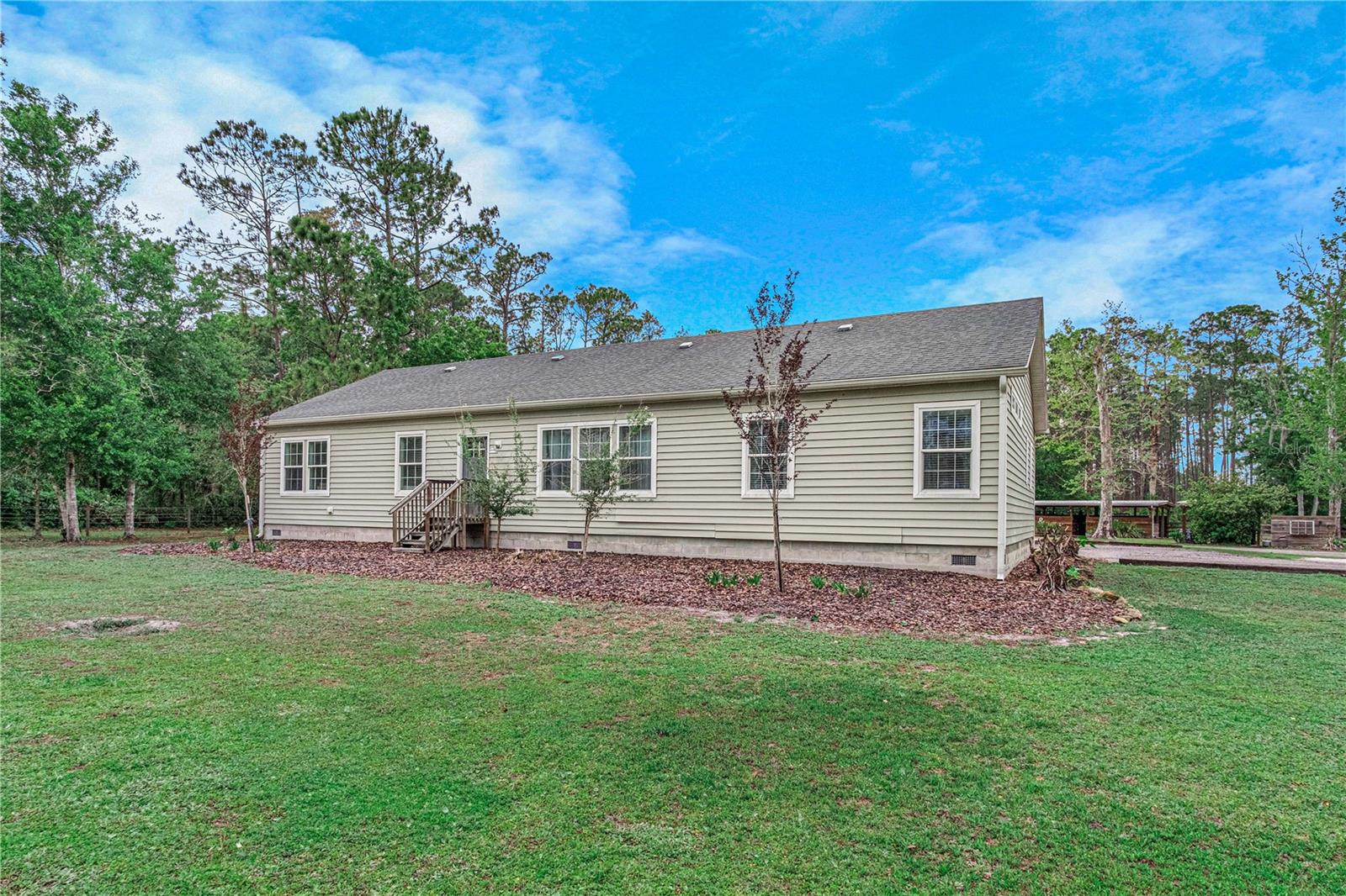 3729 HONEY DEW LN — photo 2