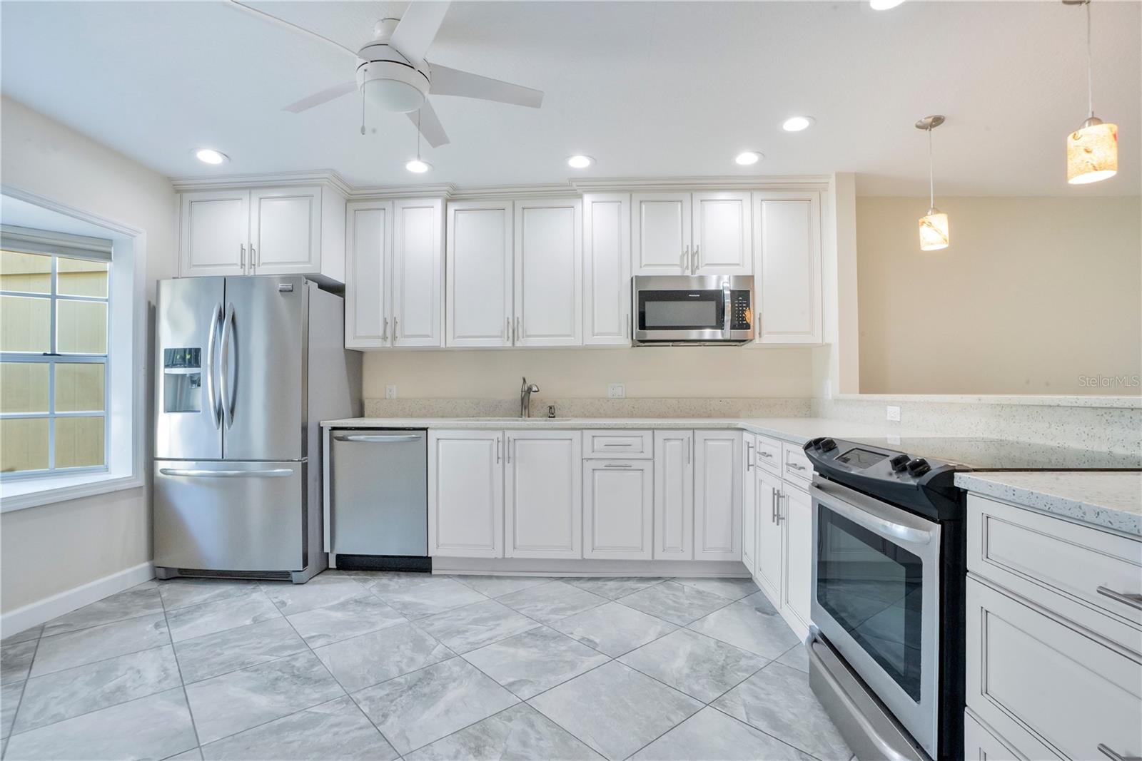 16 EAGLE LN — photo 11