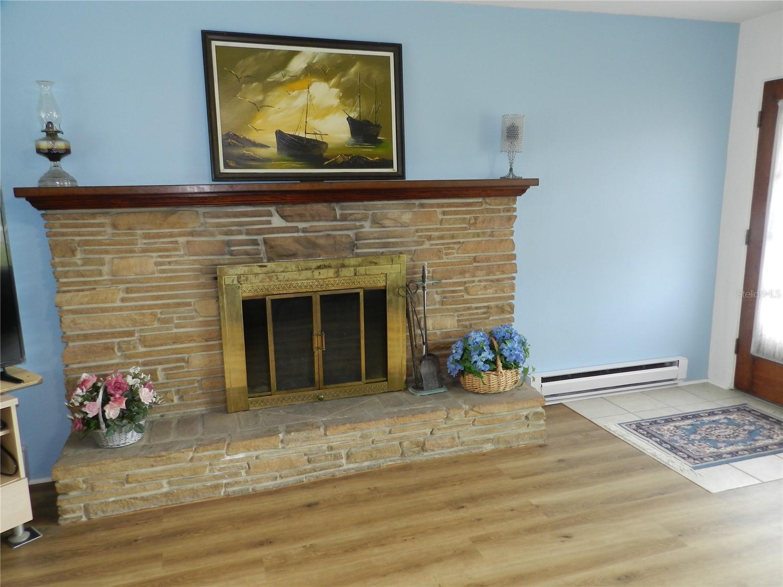 805 OCEAN AVE — photo 9