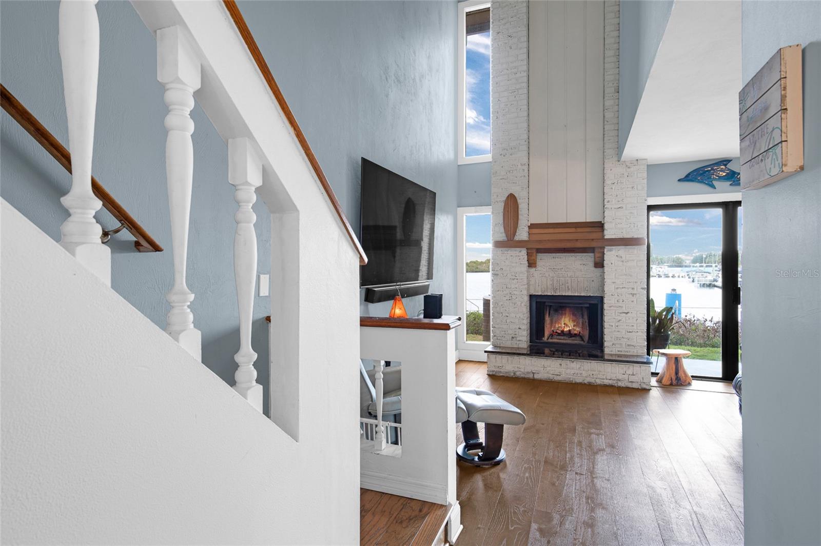 121 LAGOON CT — photo 10
