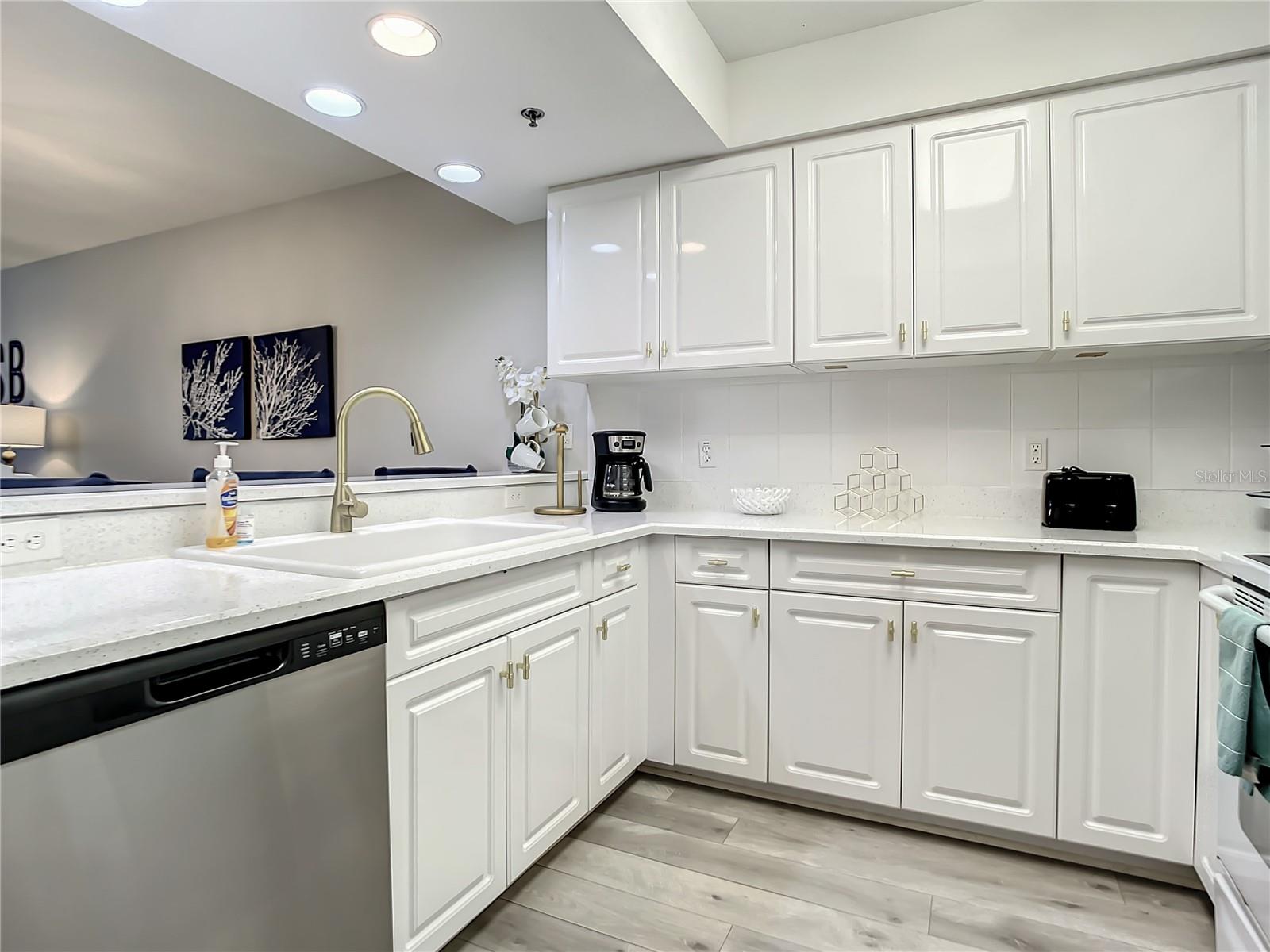 5300 S ATLANTIC AVE #10-205 — photo 4