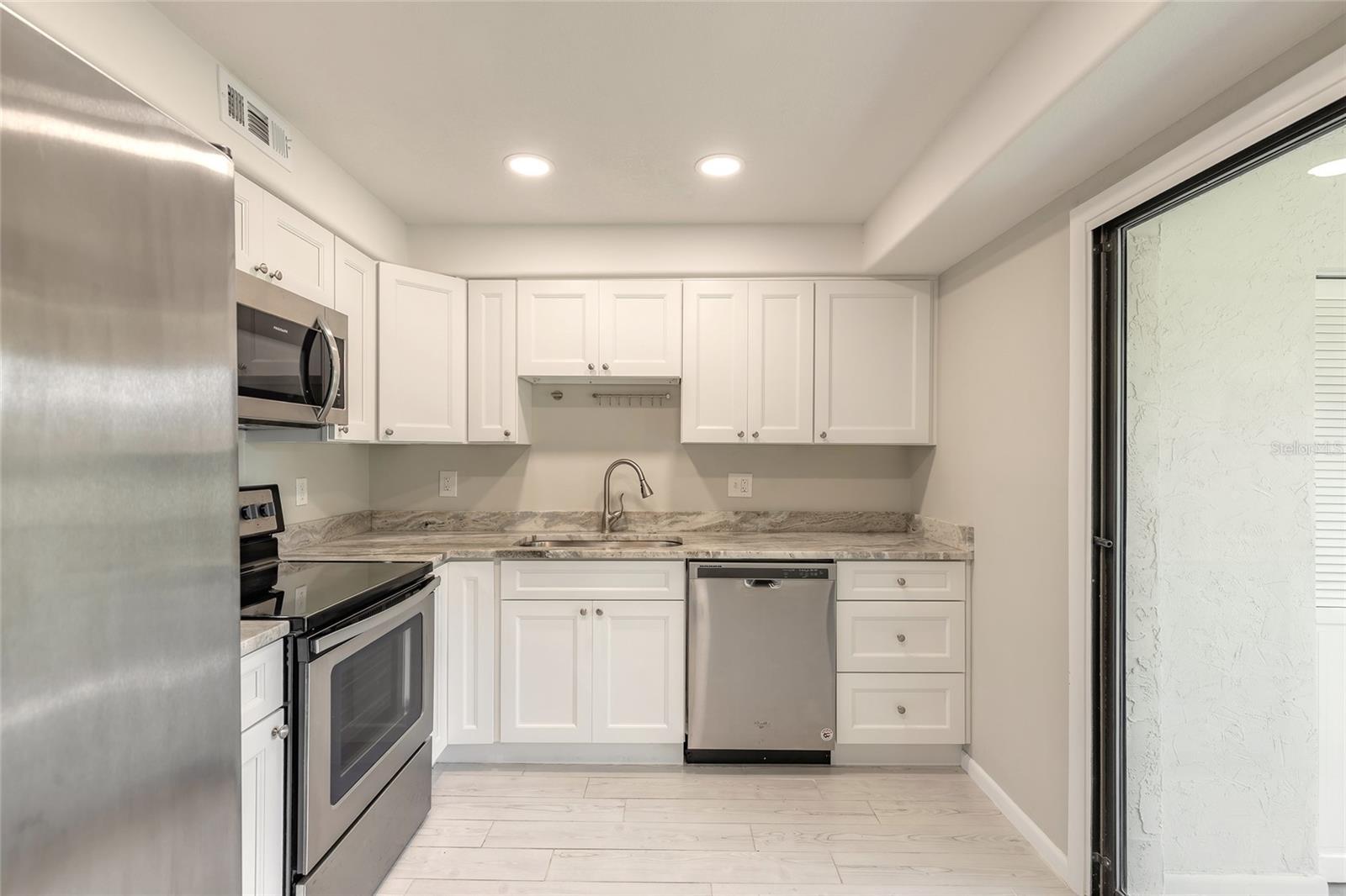 275 INDIGO DR #204 — photo 5