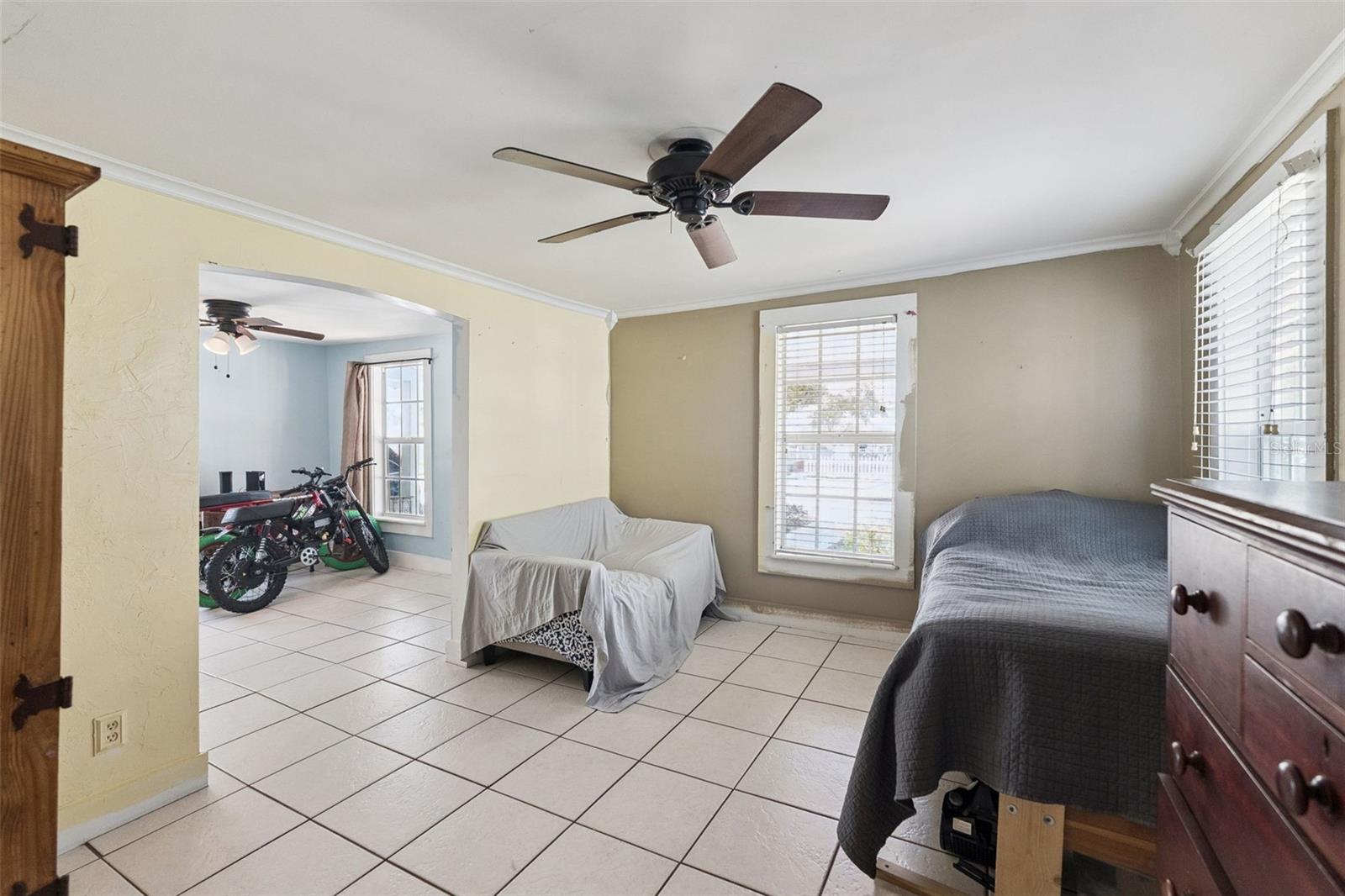 207 MARY AVE — photo 6