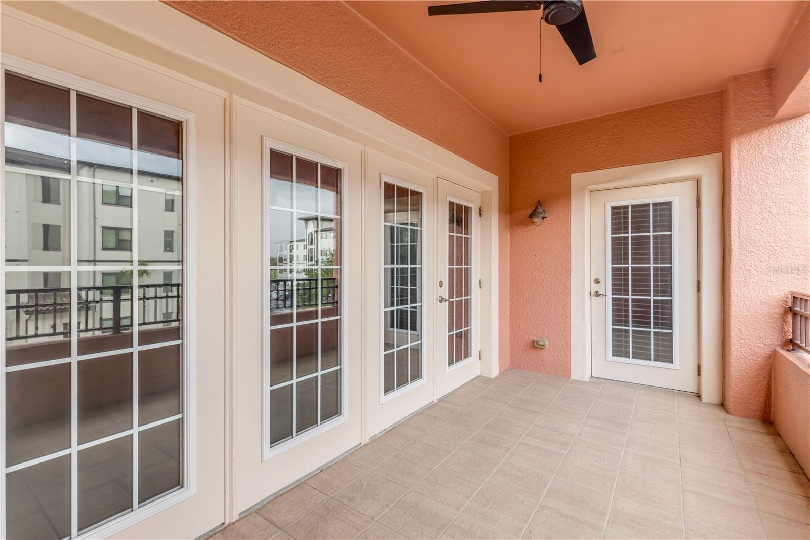 424 LUNA BELLA LN #231 — photo 9