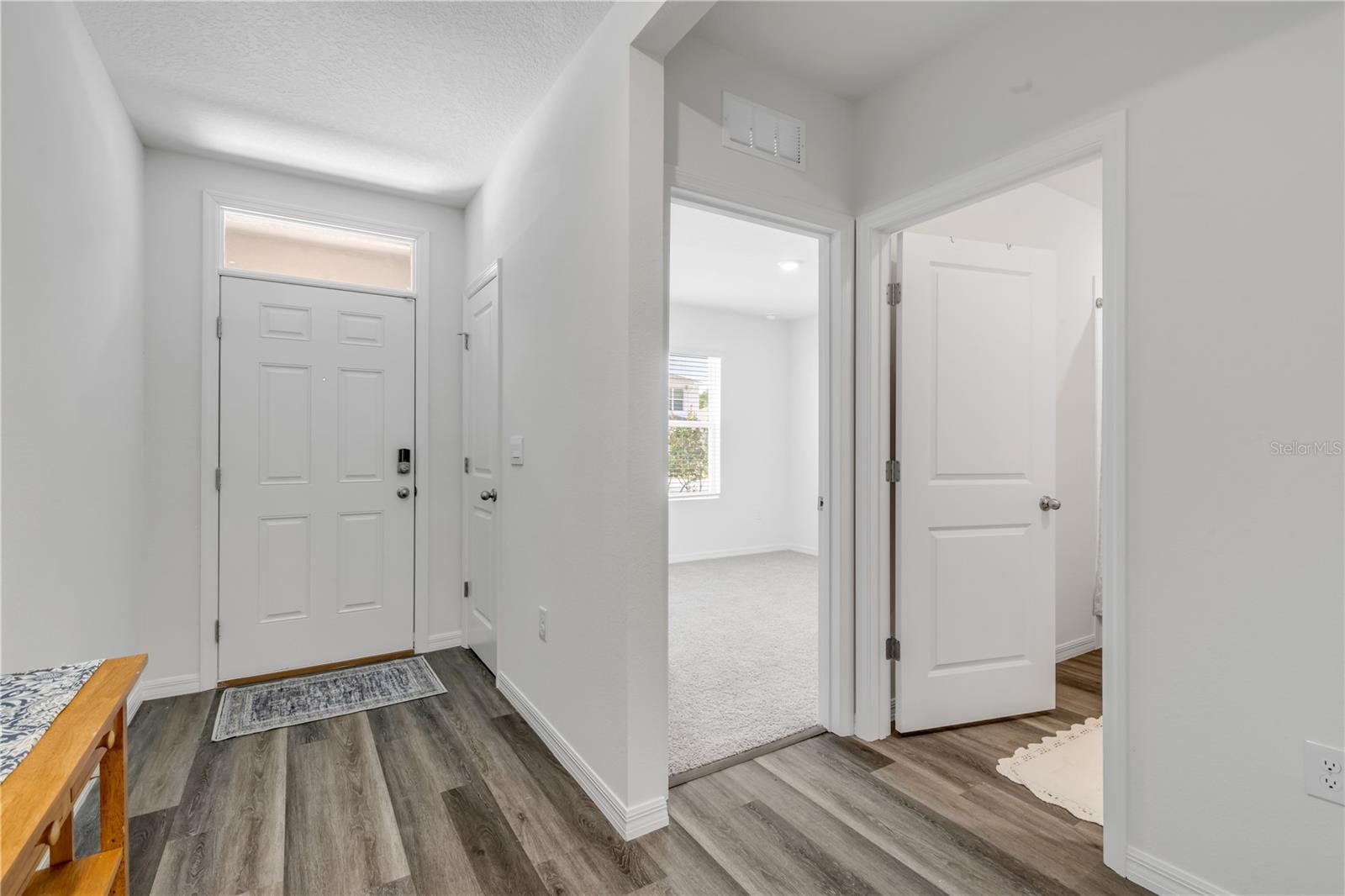 507 CORONADO COVE RD — photo 4