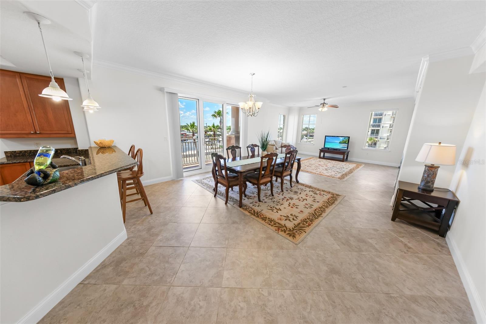 2515 S ATLANTIC AVE #301 — photo 4