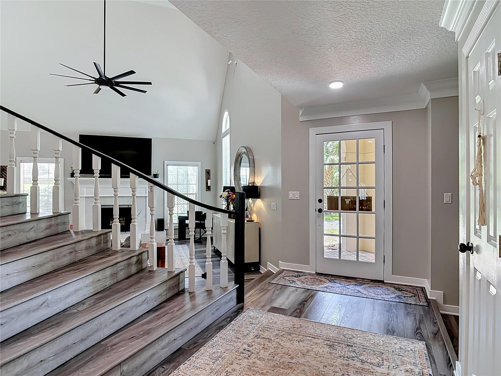 38 WINDING CREEK WAY — photo 5