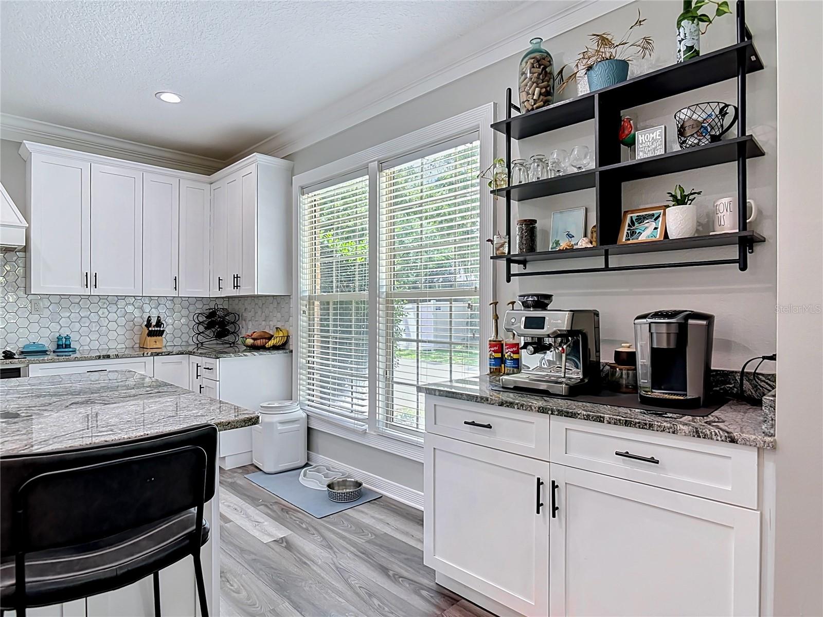 38 WINDING CREEK WAY — photo 10