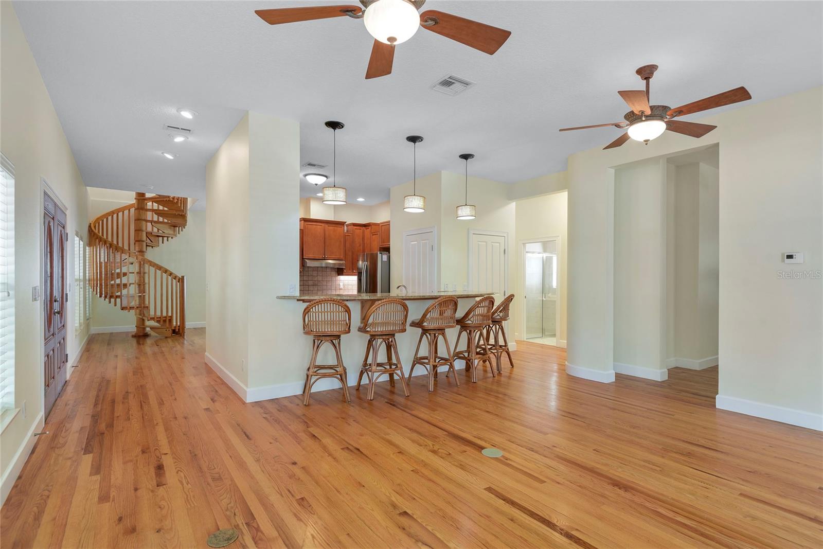 6325 RIVER RD — photo 7