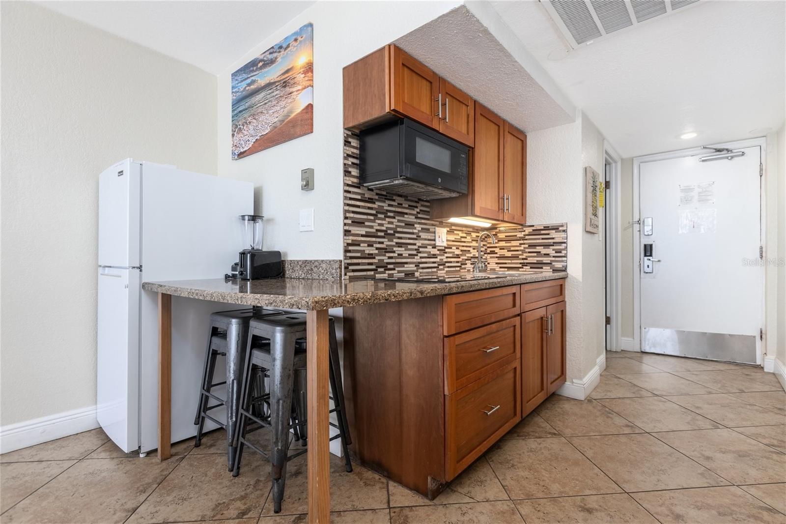 2301 S ATLANTIC AVE #403 — photo 4