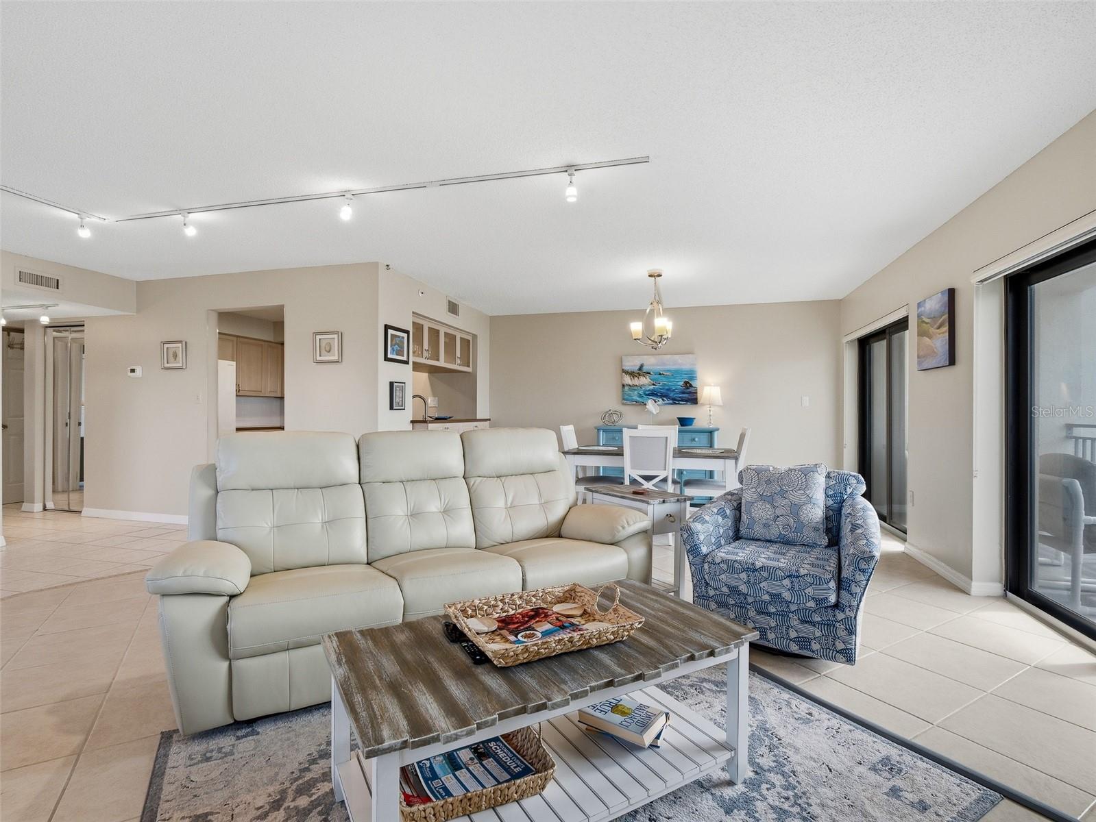 5207 S ATLANTIC AVE #426 — photo 8