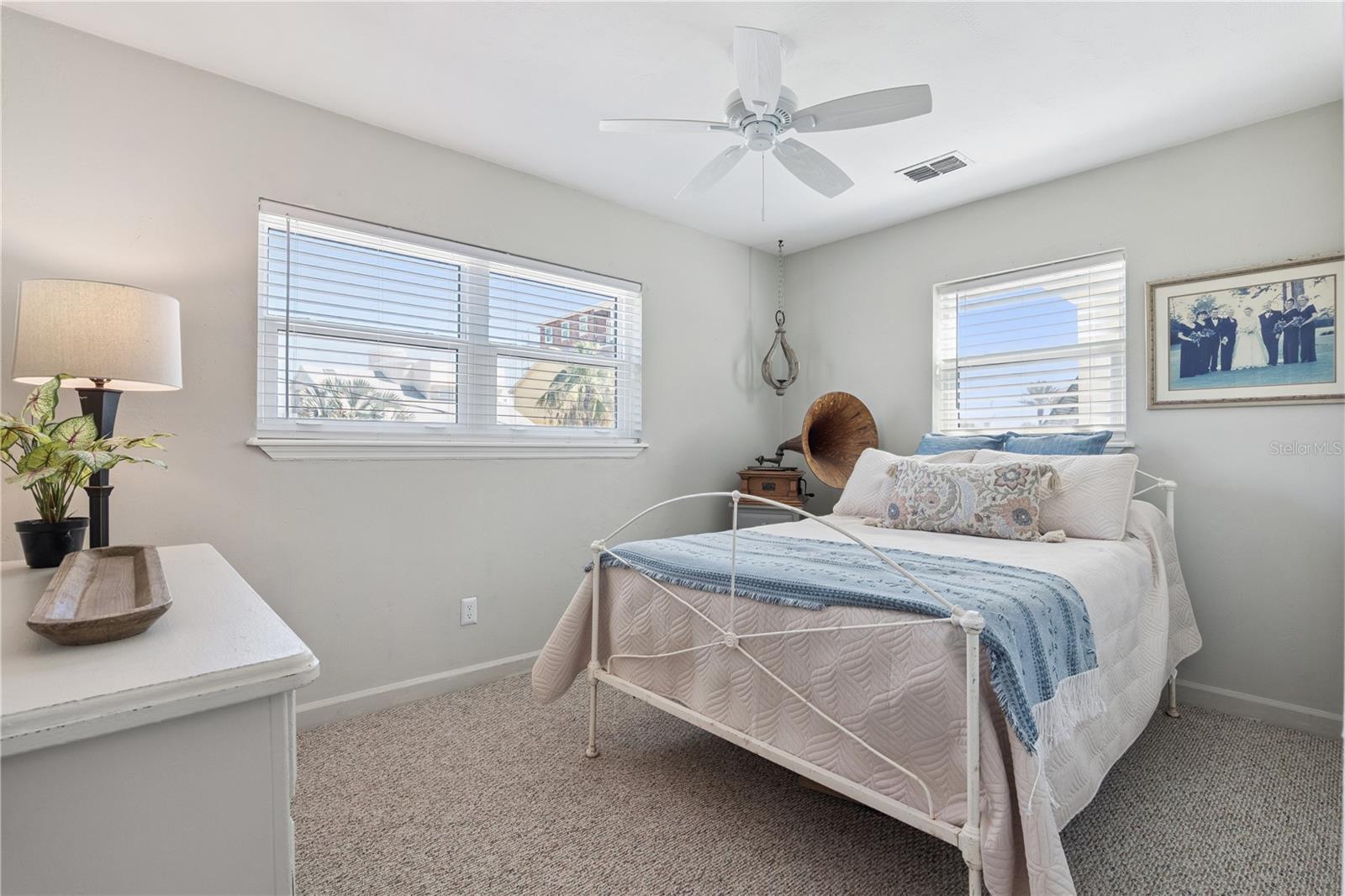 884 CATFISH AVE — photo 12