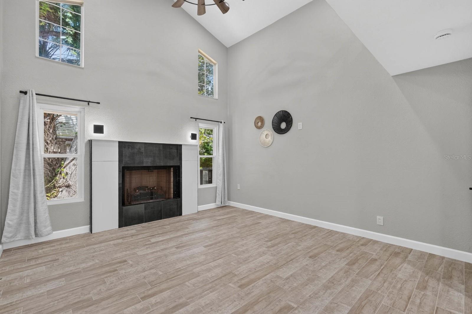 1510 N BEACH ST — photo 5