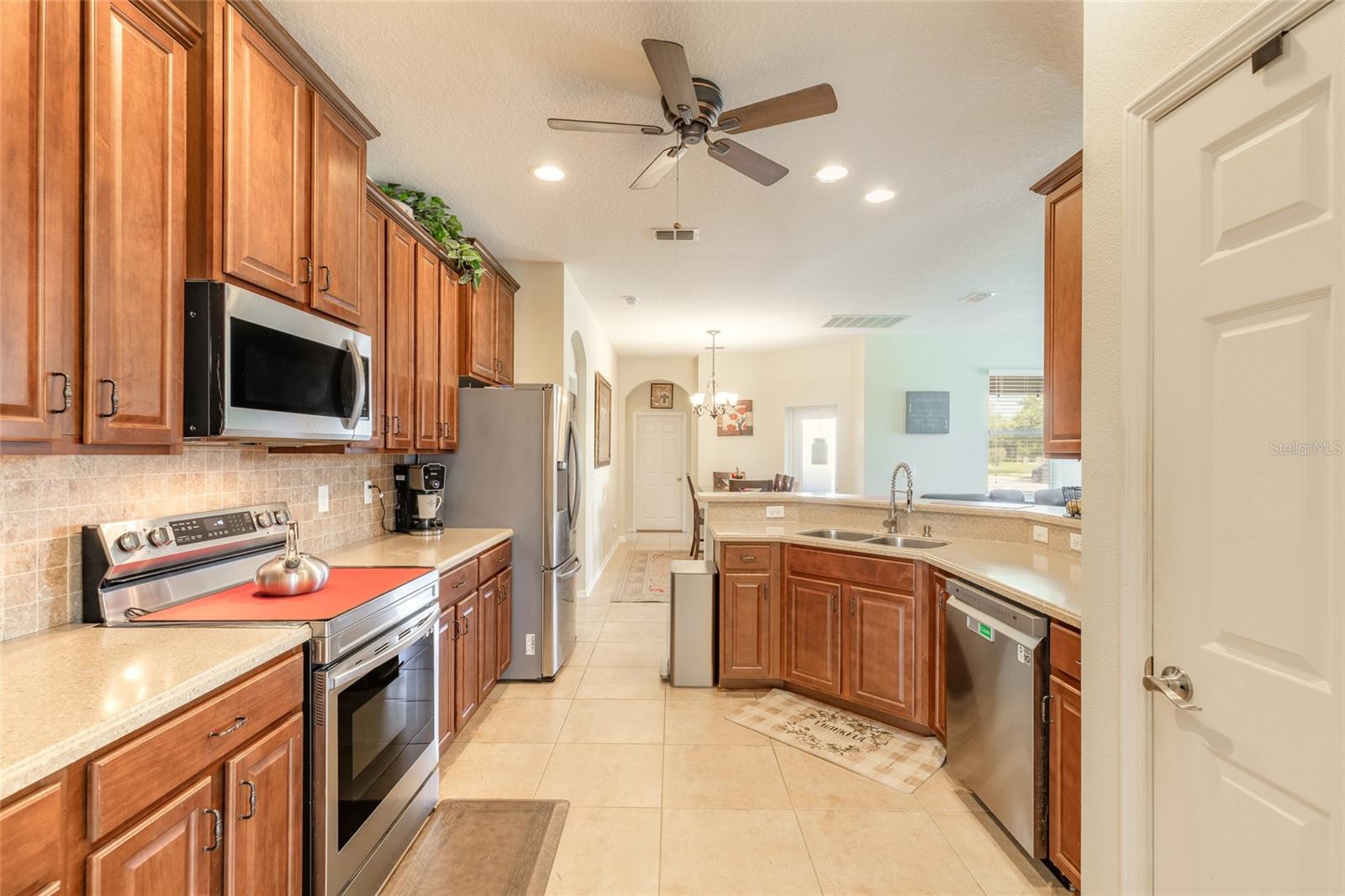3321 MARSILI AVE — photo 4