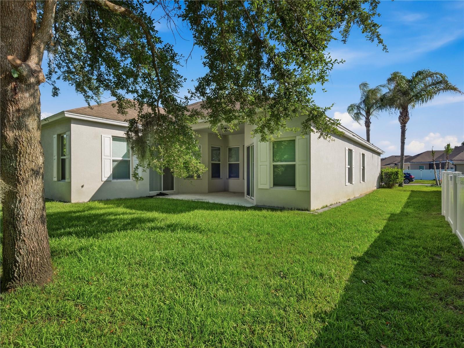695 GRAPE IVY LN — photo 5