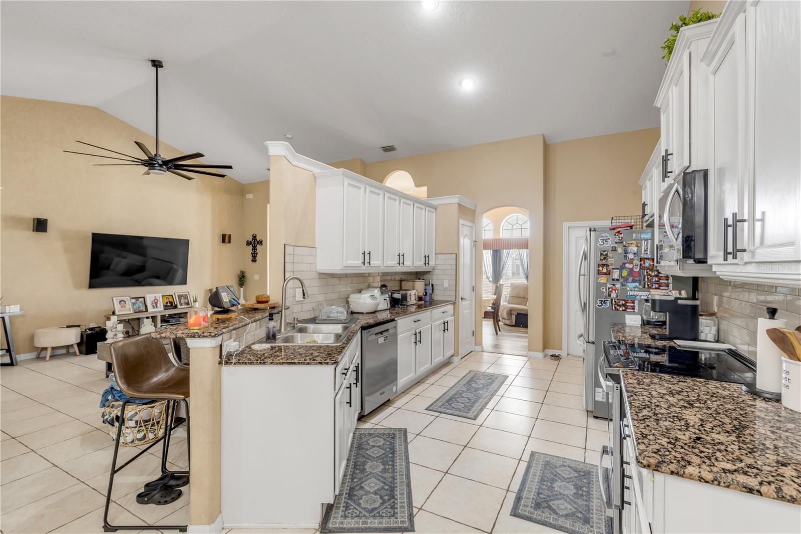 625 QUAIL LAKE DR — photo 12