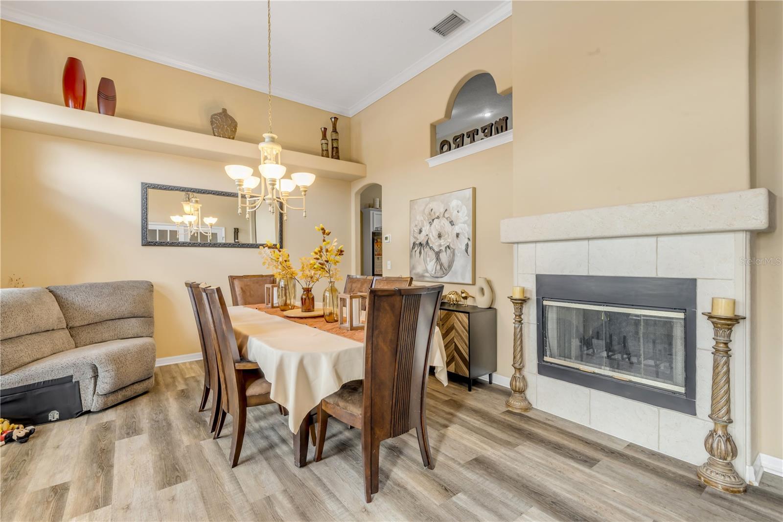 625 QUAIL LAKE DR — photo 7