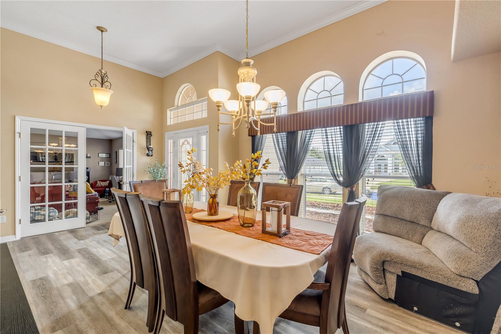 625 QUAIL LAKE DR — photo 8