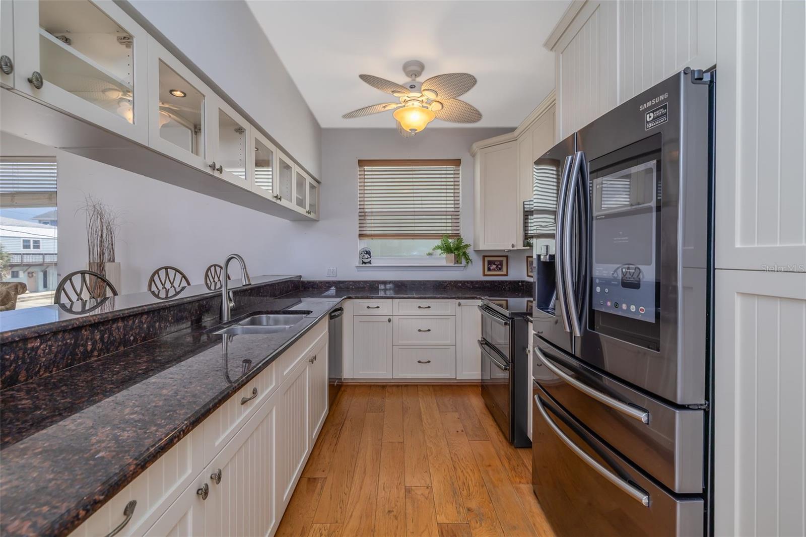6854 S ATLANTIC AVE — photo 7