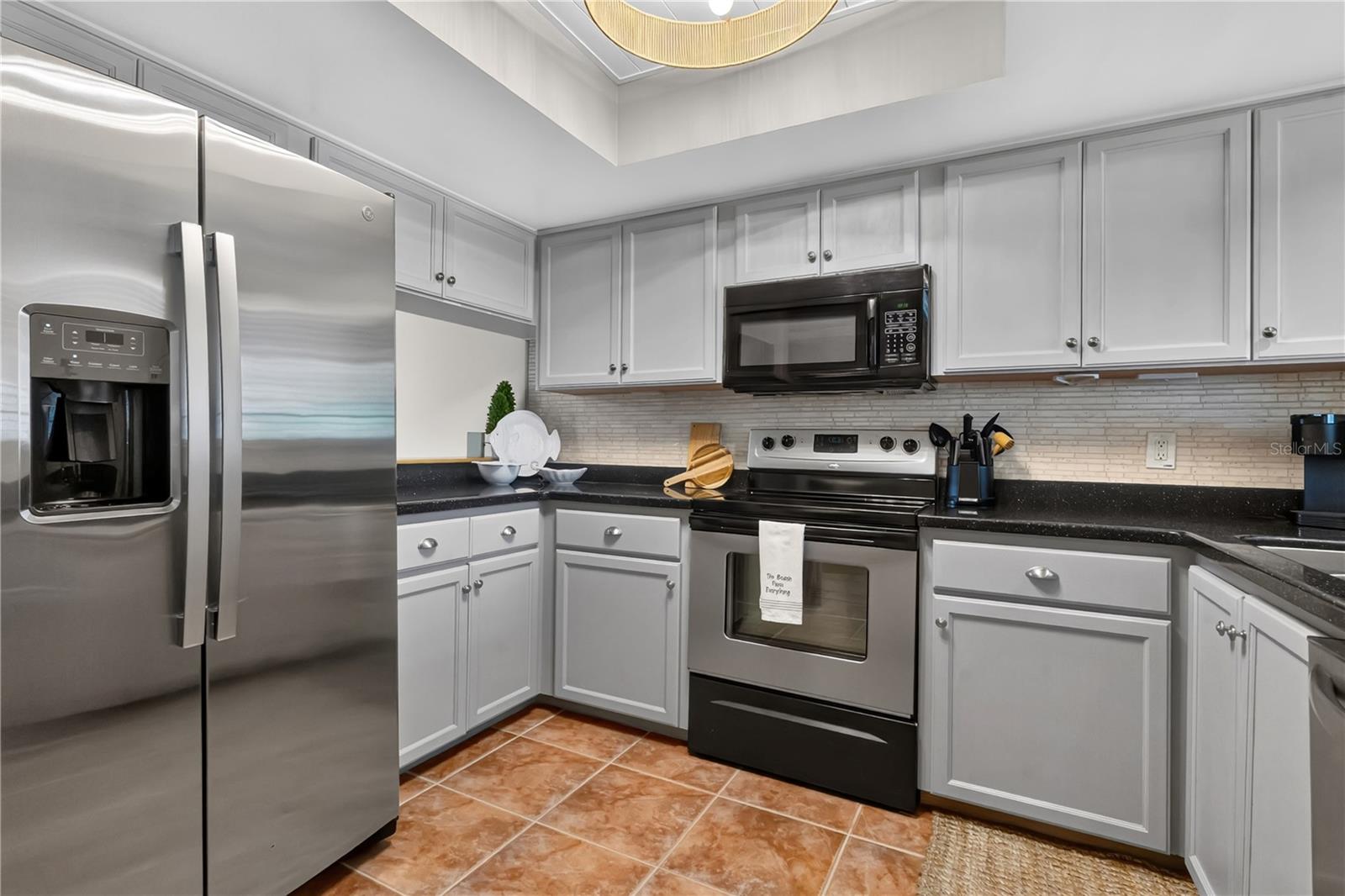 4360 SEA MIST DR — photo 7